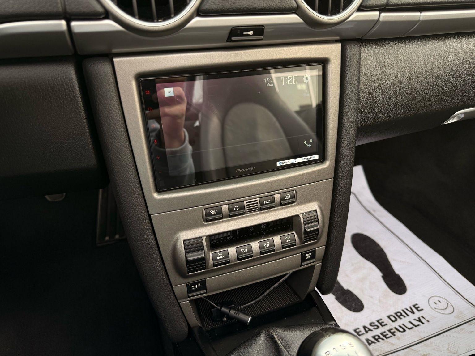 Porsche Boxster  2005