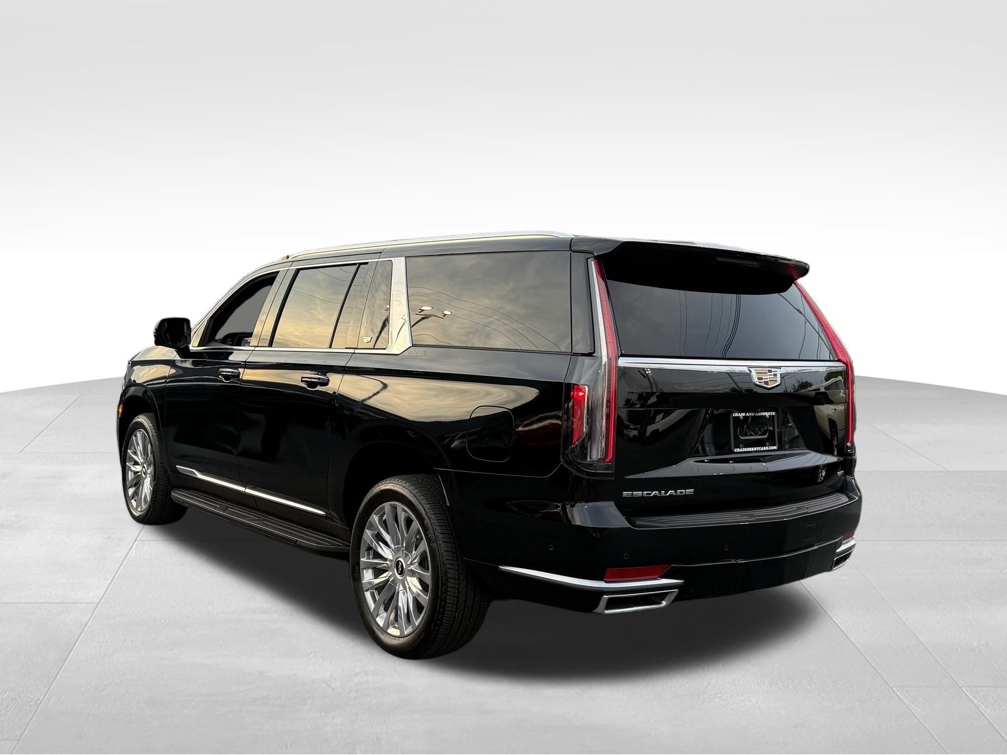 Cadillac Escalade ESV  2024 Cadillac Escalade ESV  2024