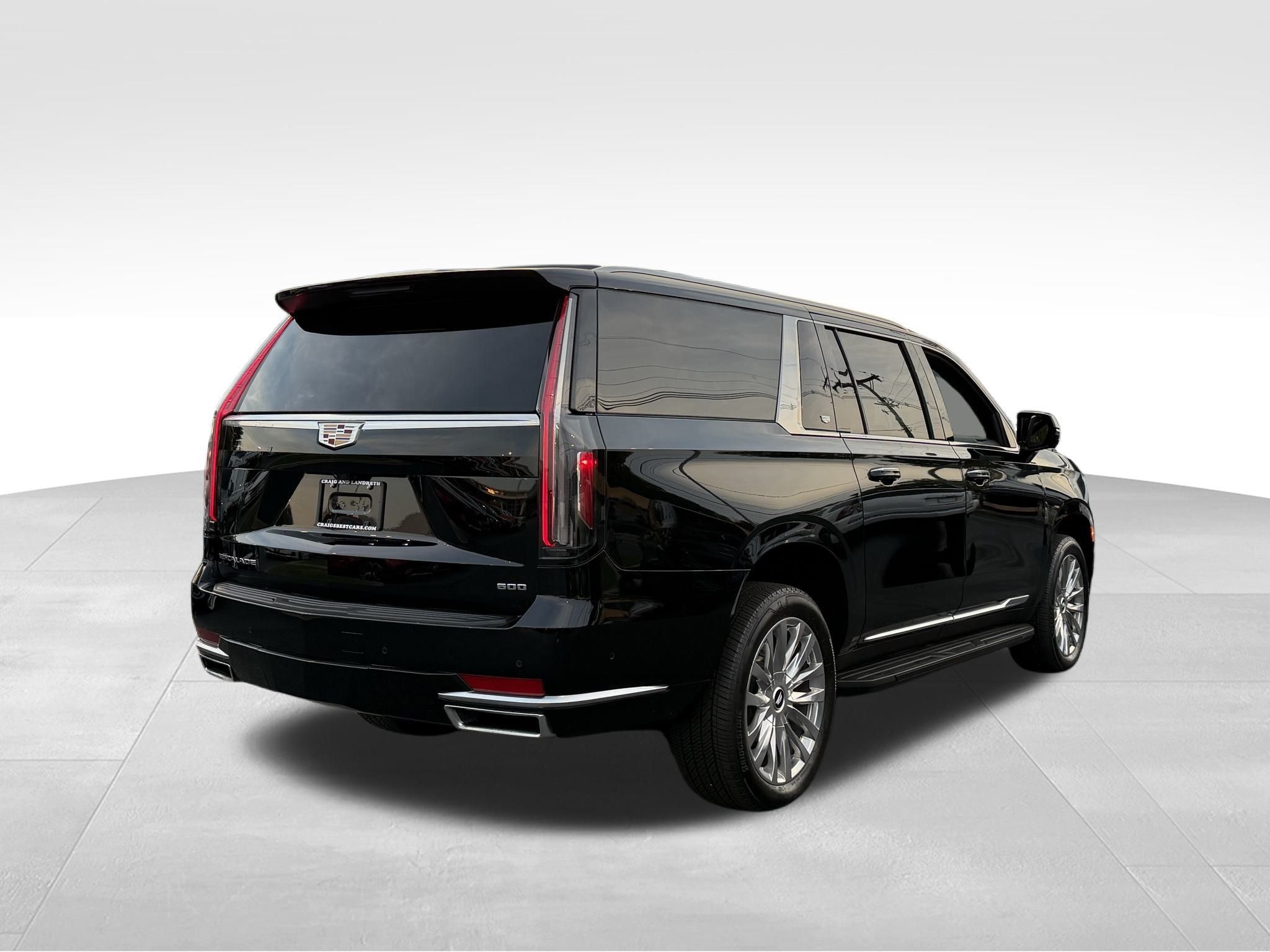 Cadillac Escalade ESV  2024 Cadillac Escalade ESV  2024