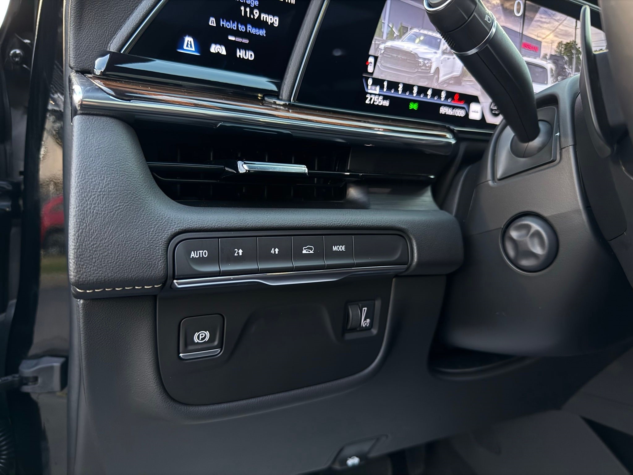 Cadillac Escalade ESV  2024 Cadillac Escalade ESV  2024