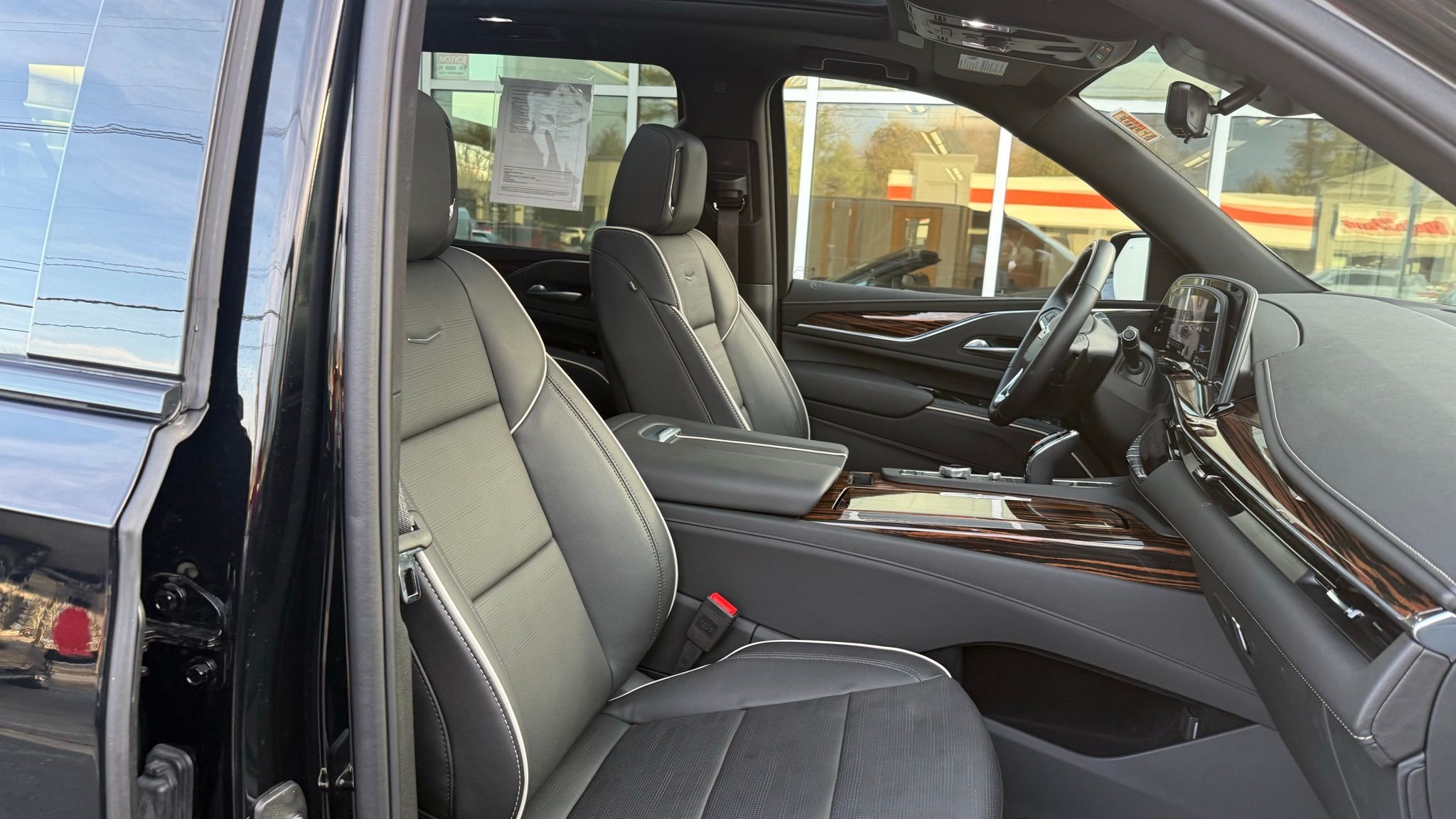 Cadillac Escalade ESV  2024