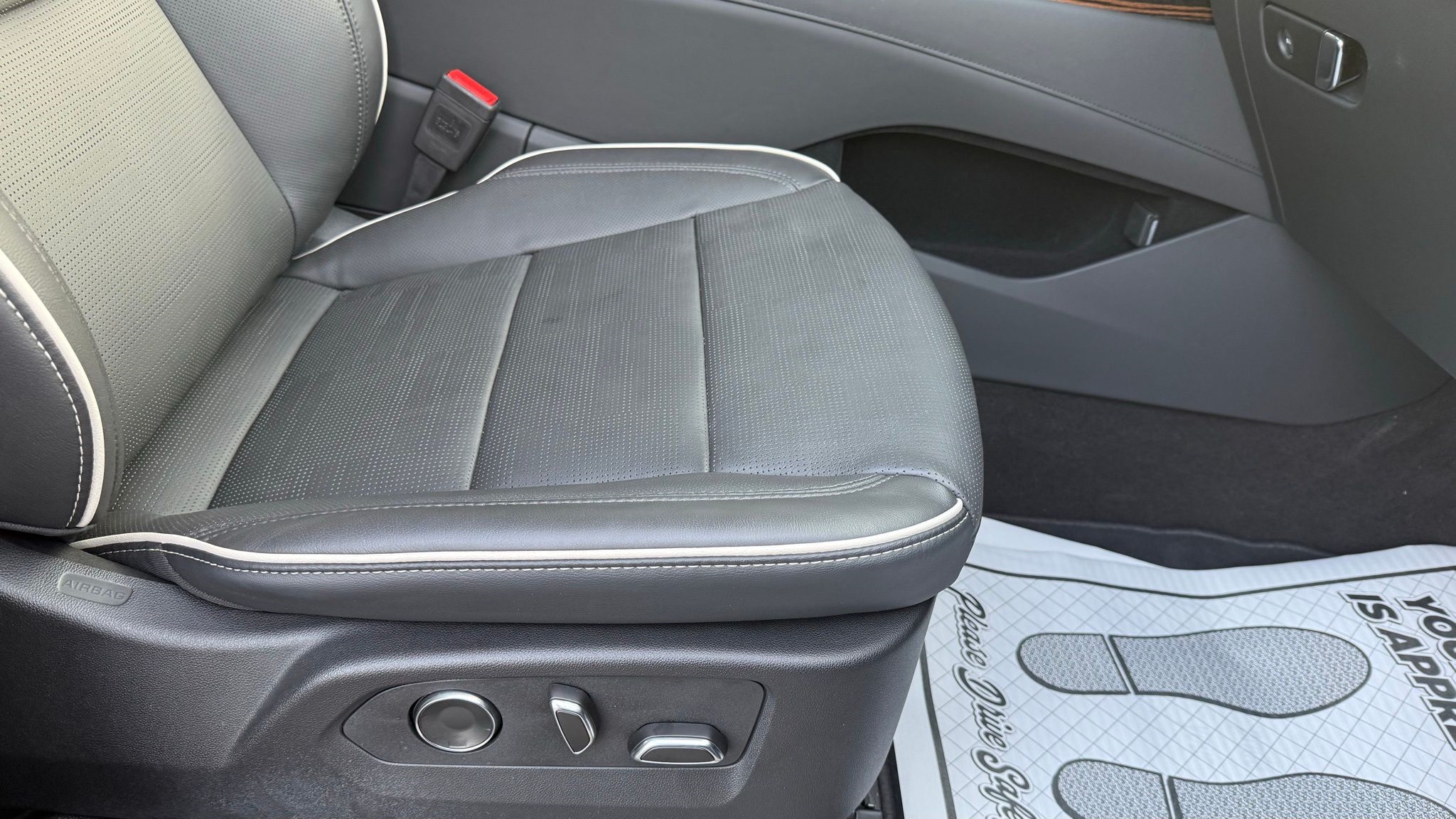 Cadillac Escalade ESV  2024