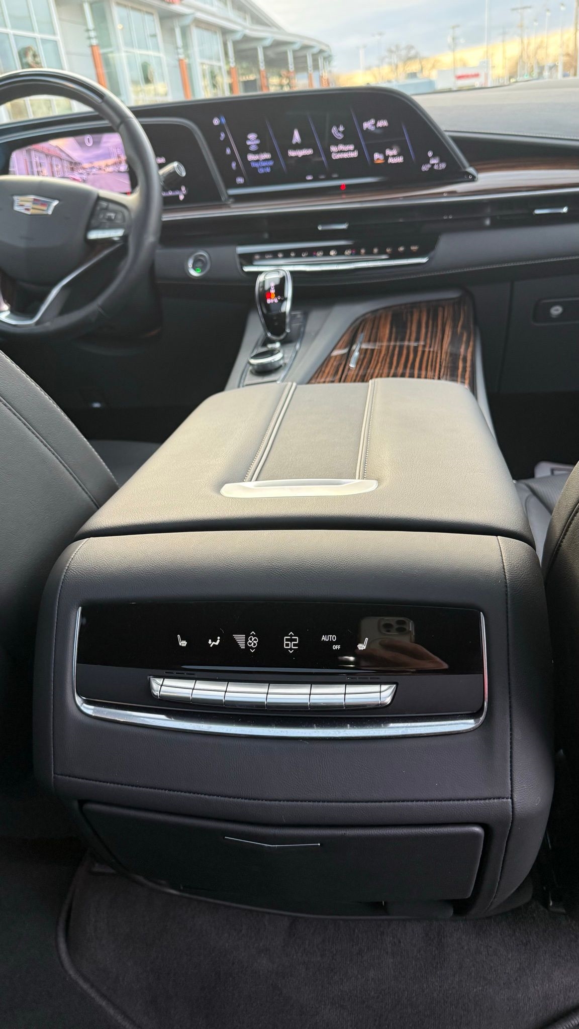 Cadillac Escalade ESV  2024