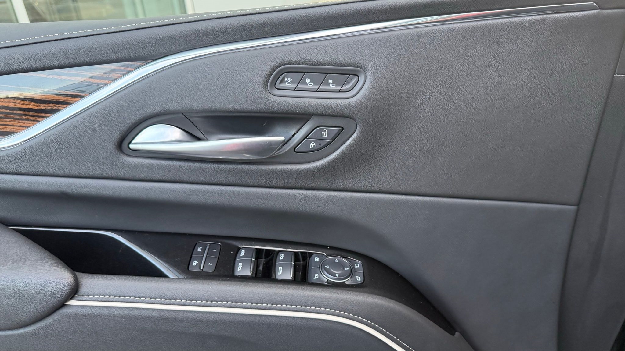 Cadillac Escalade ESV  2024