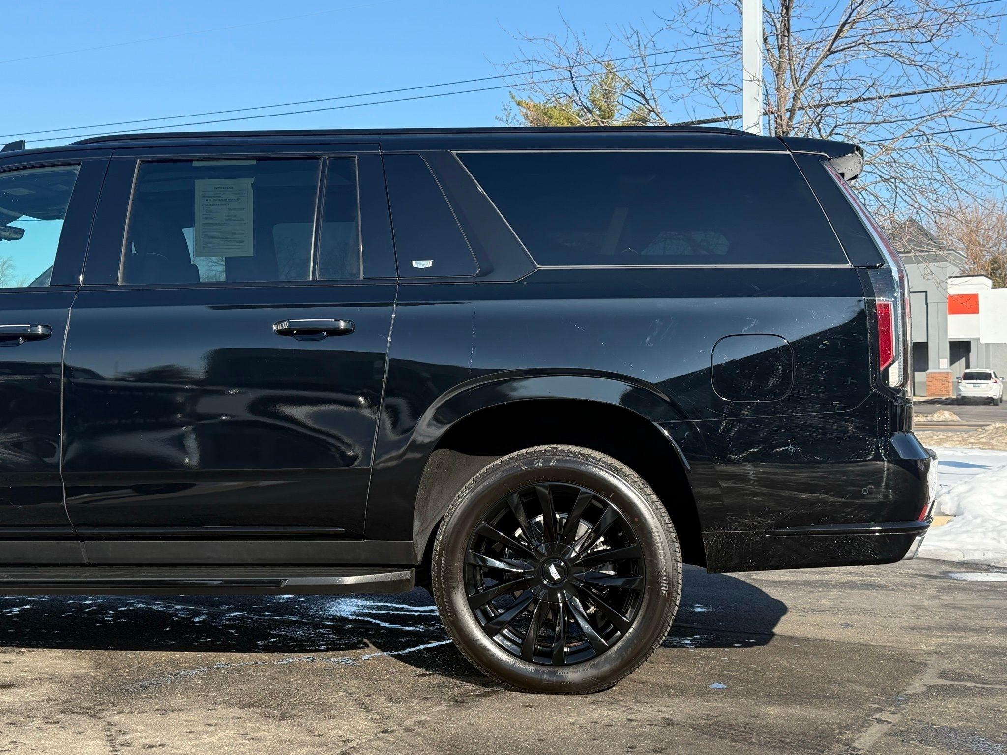 Cadillac Escalade ESV  2024