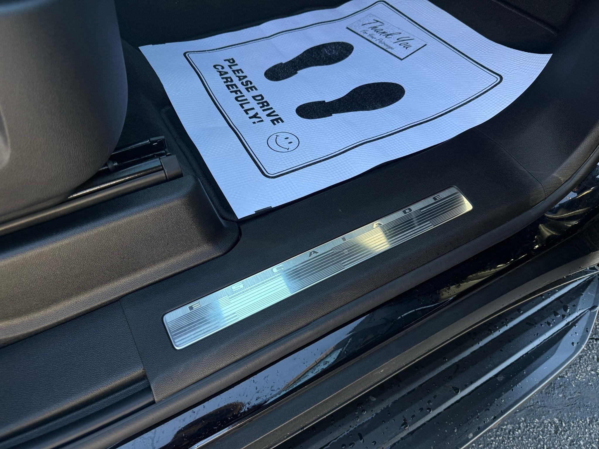 Cadillac Escalade ESV  2024