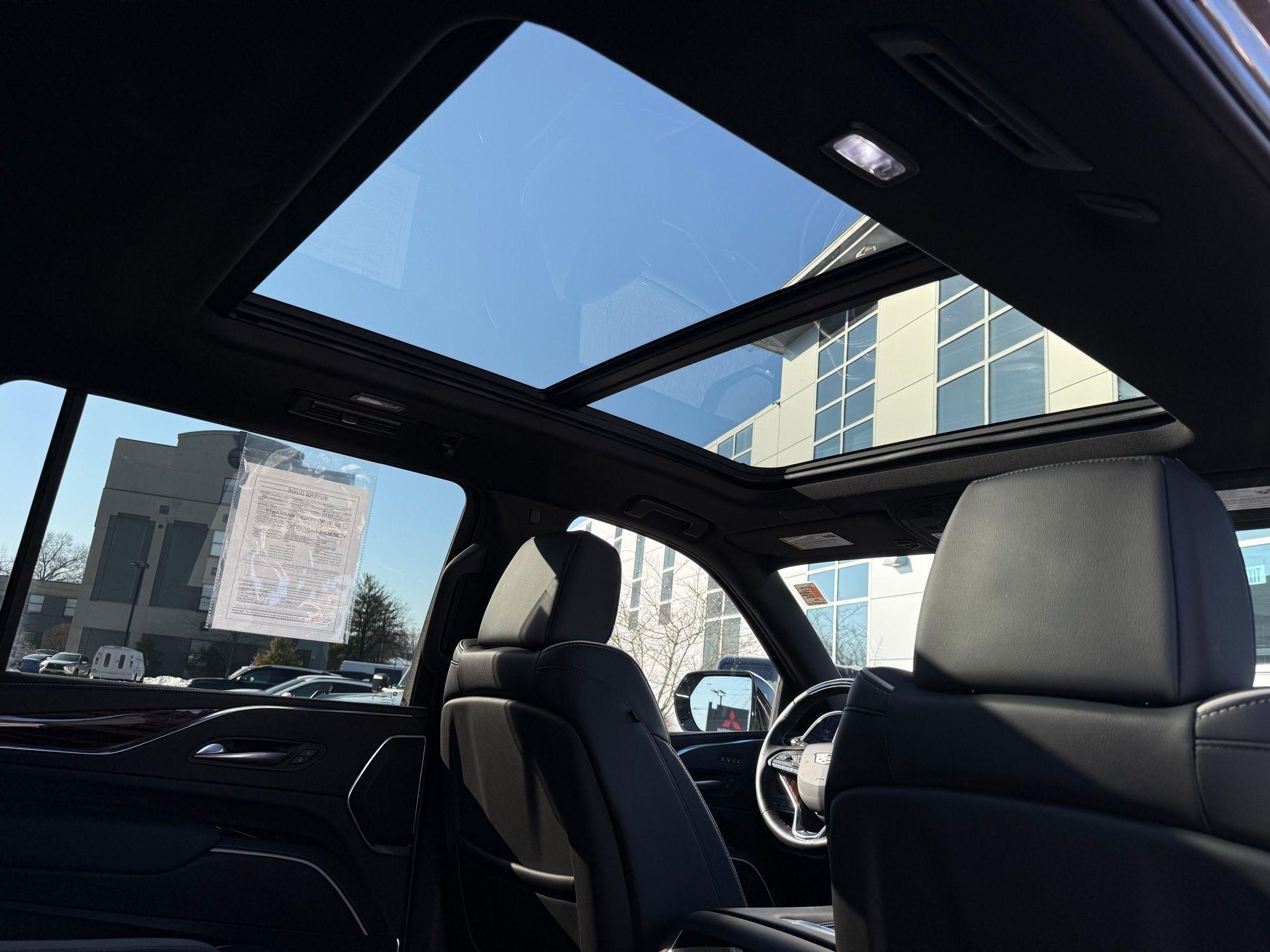 Cadillac Escalade ESV  2024