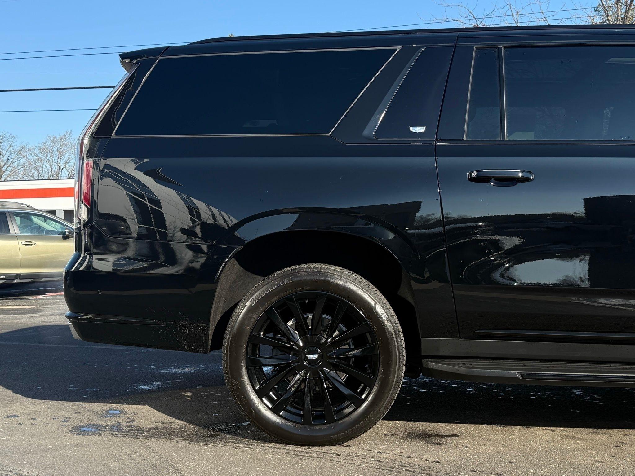 Cadillac Escalade ESV  2024