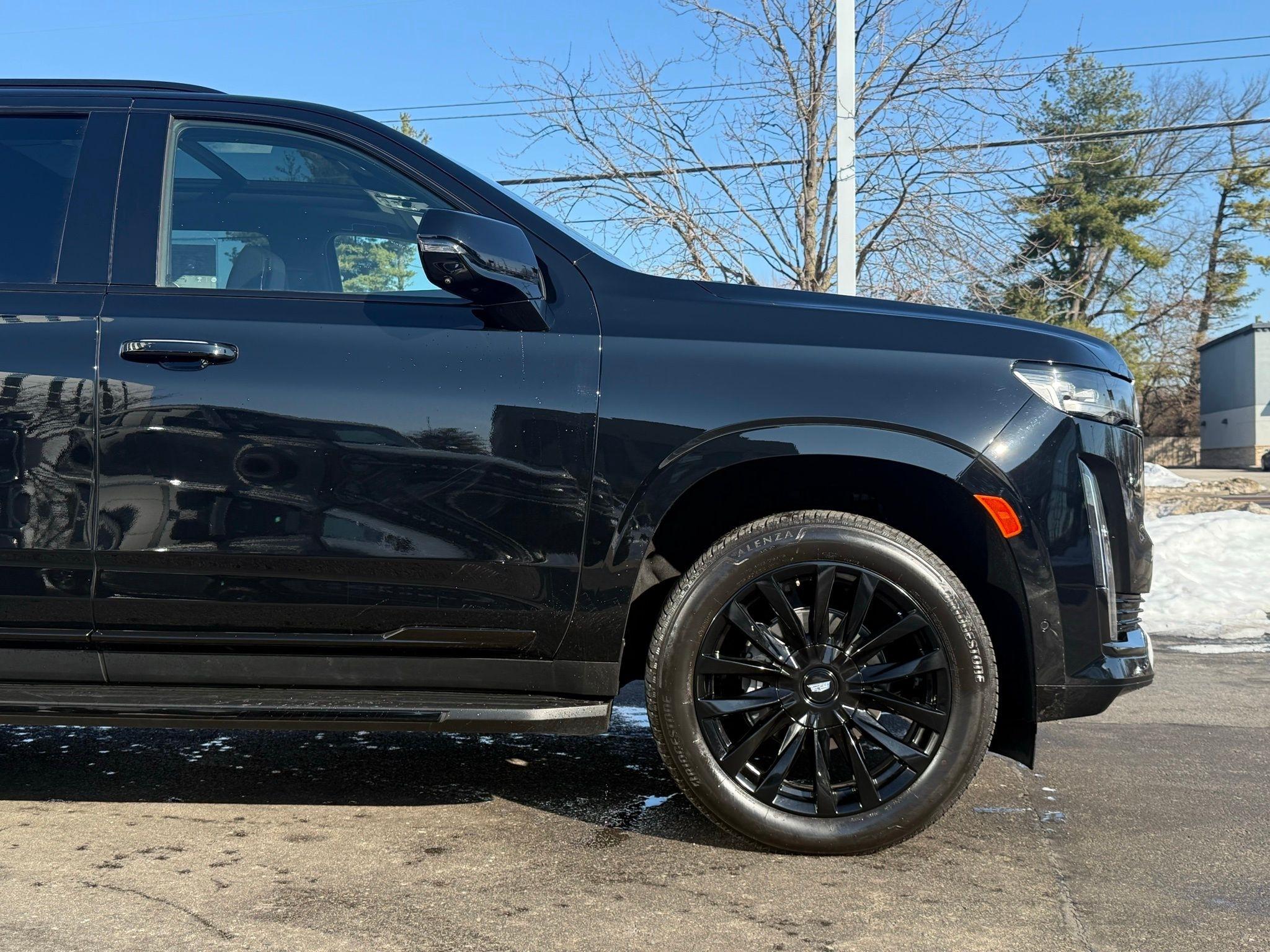 Cadillac Escalade ESV  2024