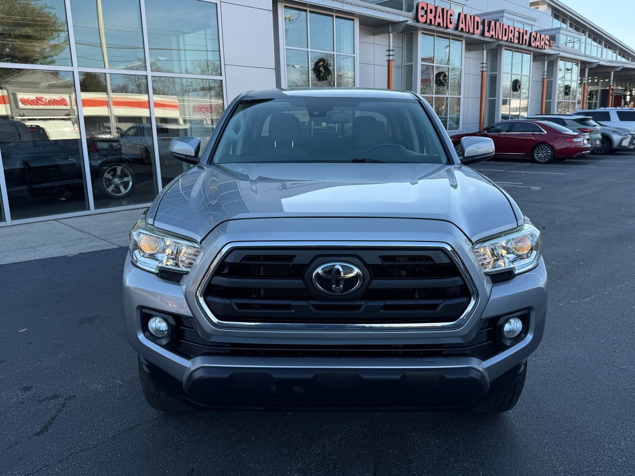 Toyota Tacoma  2019
