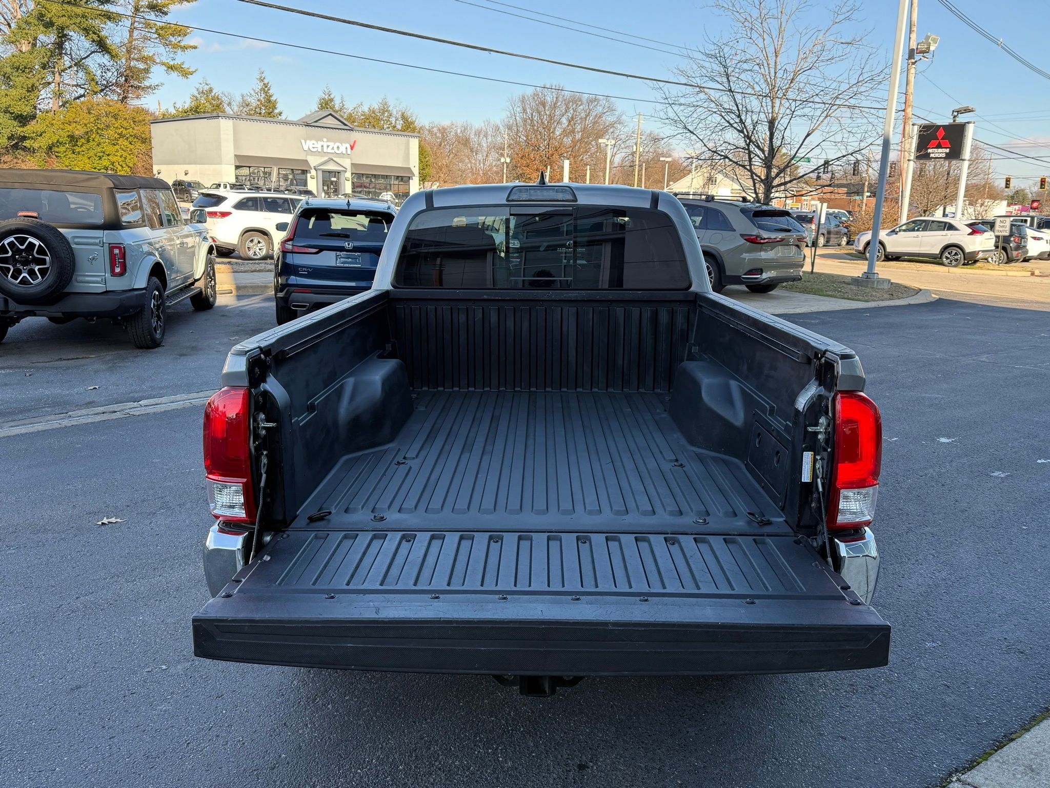 Toyota Tacoma  2019