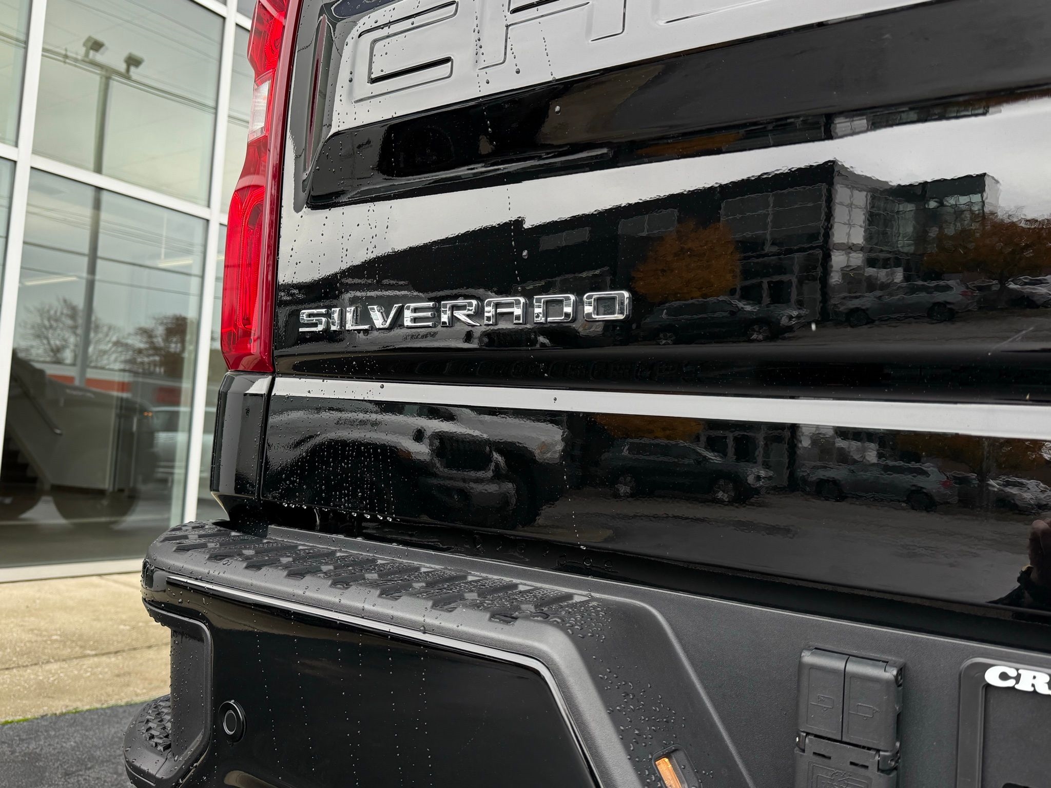Chevrolet Silverado 1500  2025