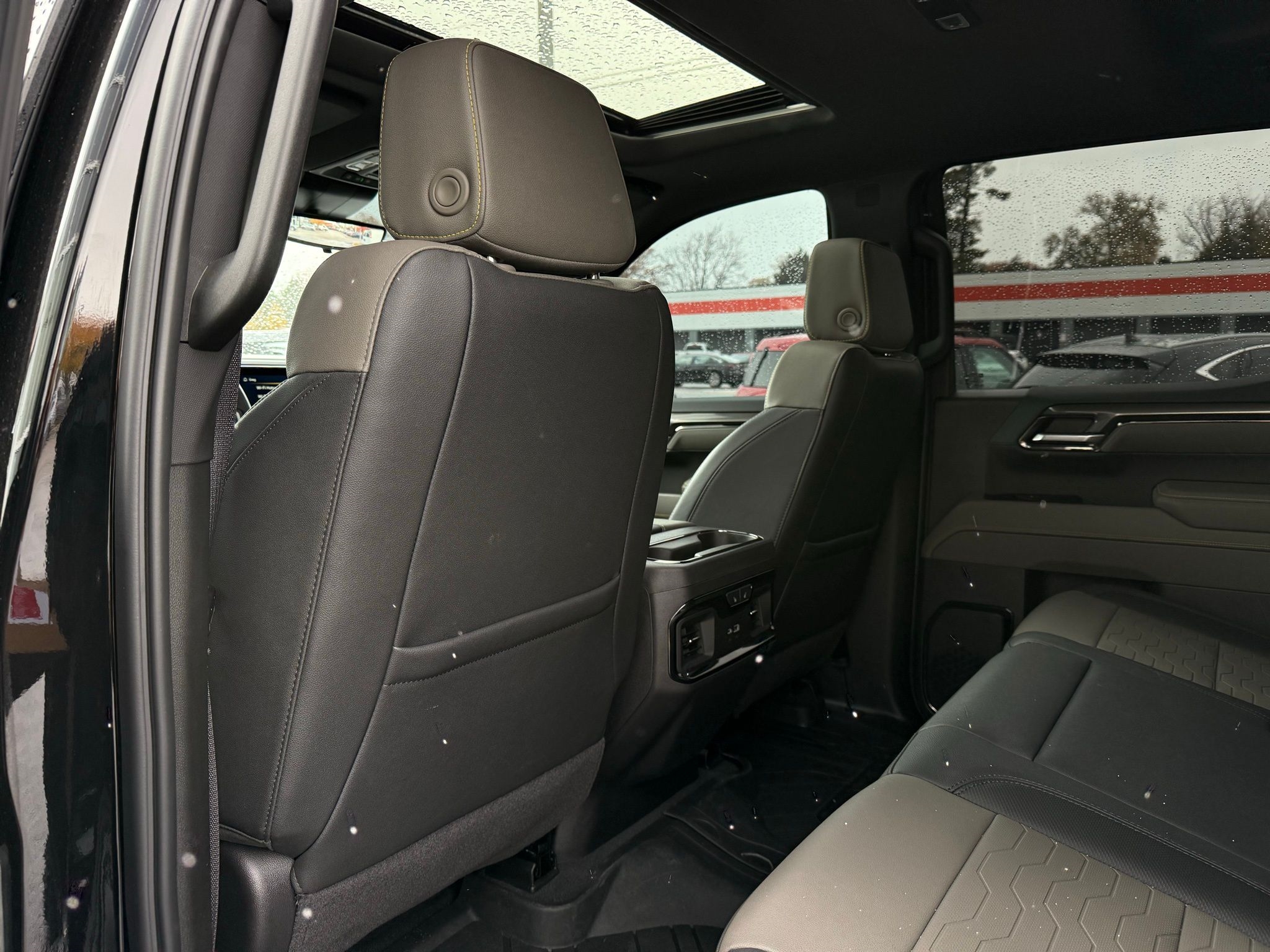 Chevrolet Silverado 1500  2025