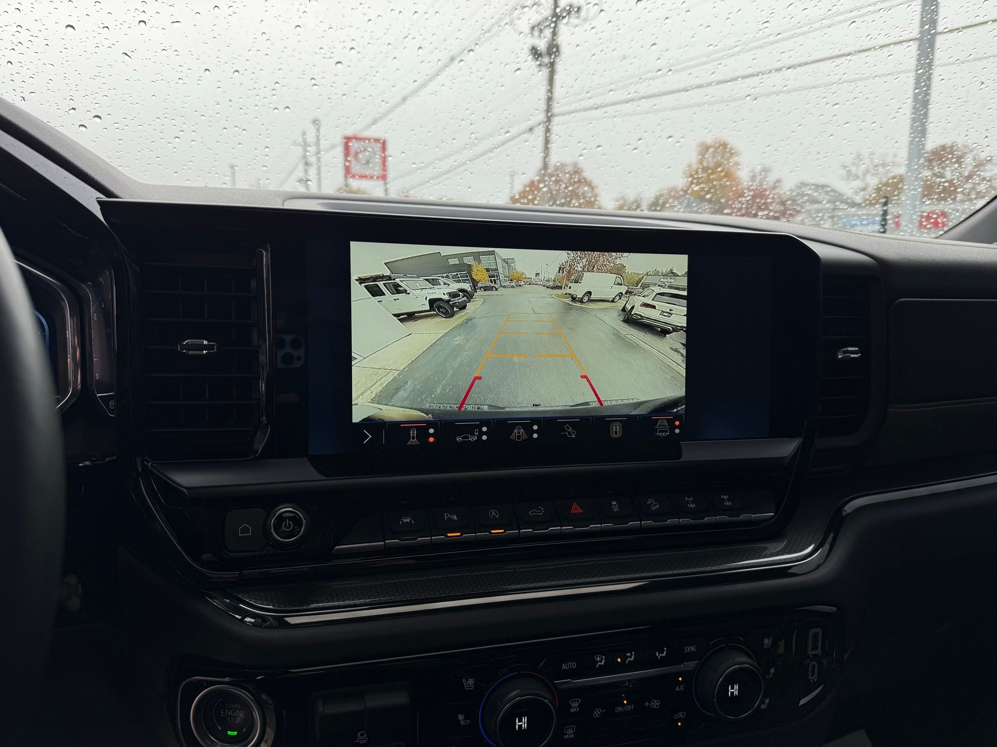 Chevrolet Silverado 1500  2025