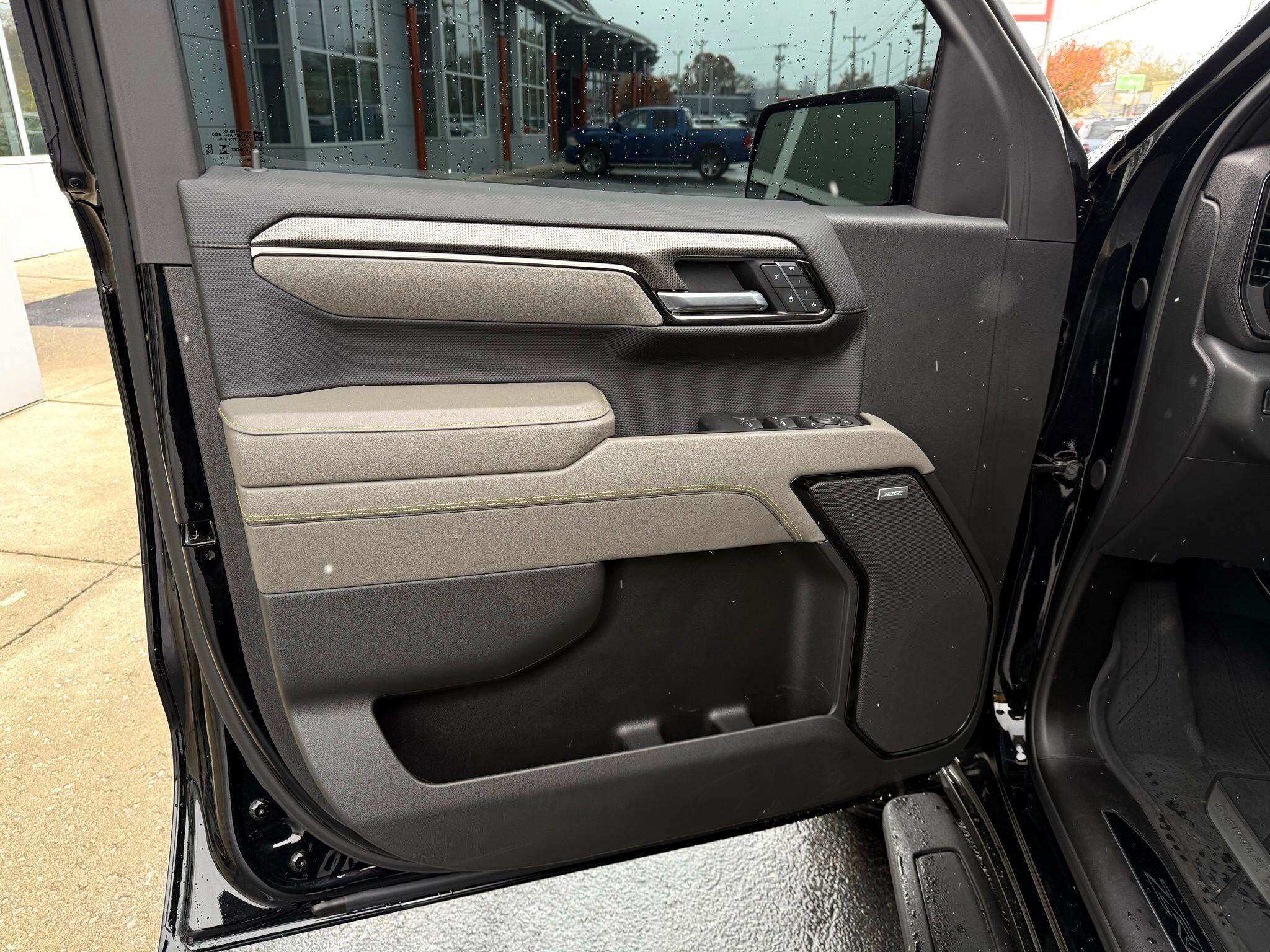 Chevrolet Silverado 1500  2025