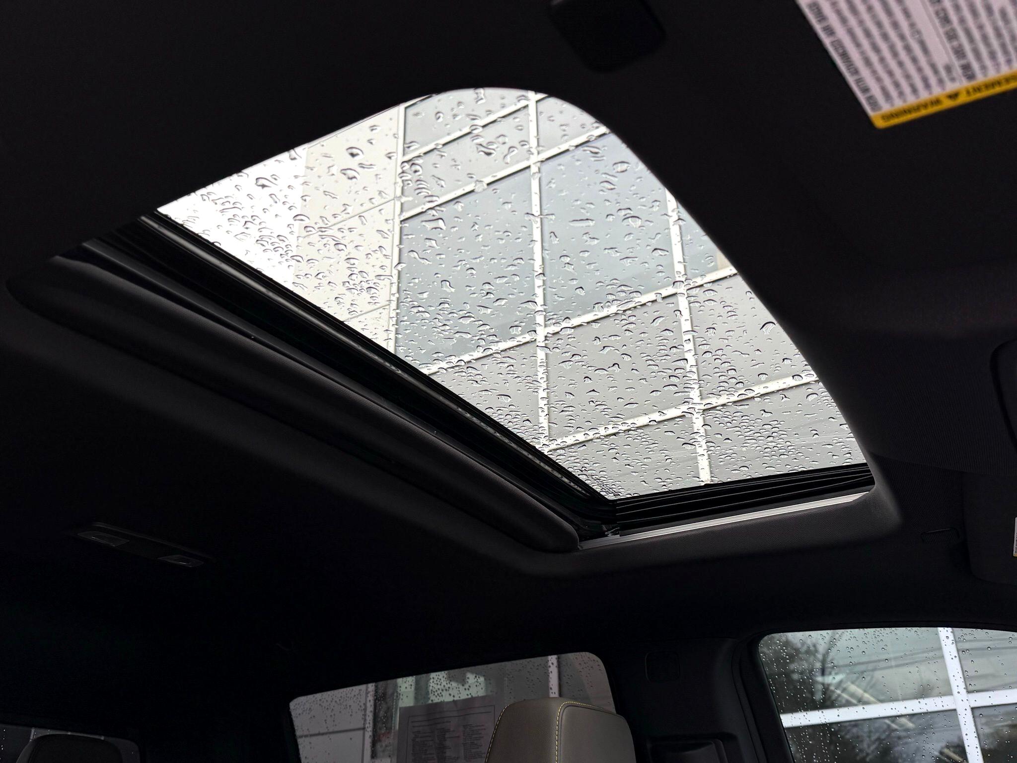 Chevrolet Silverado 1500  2025