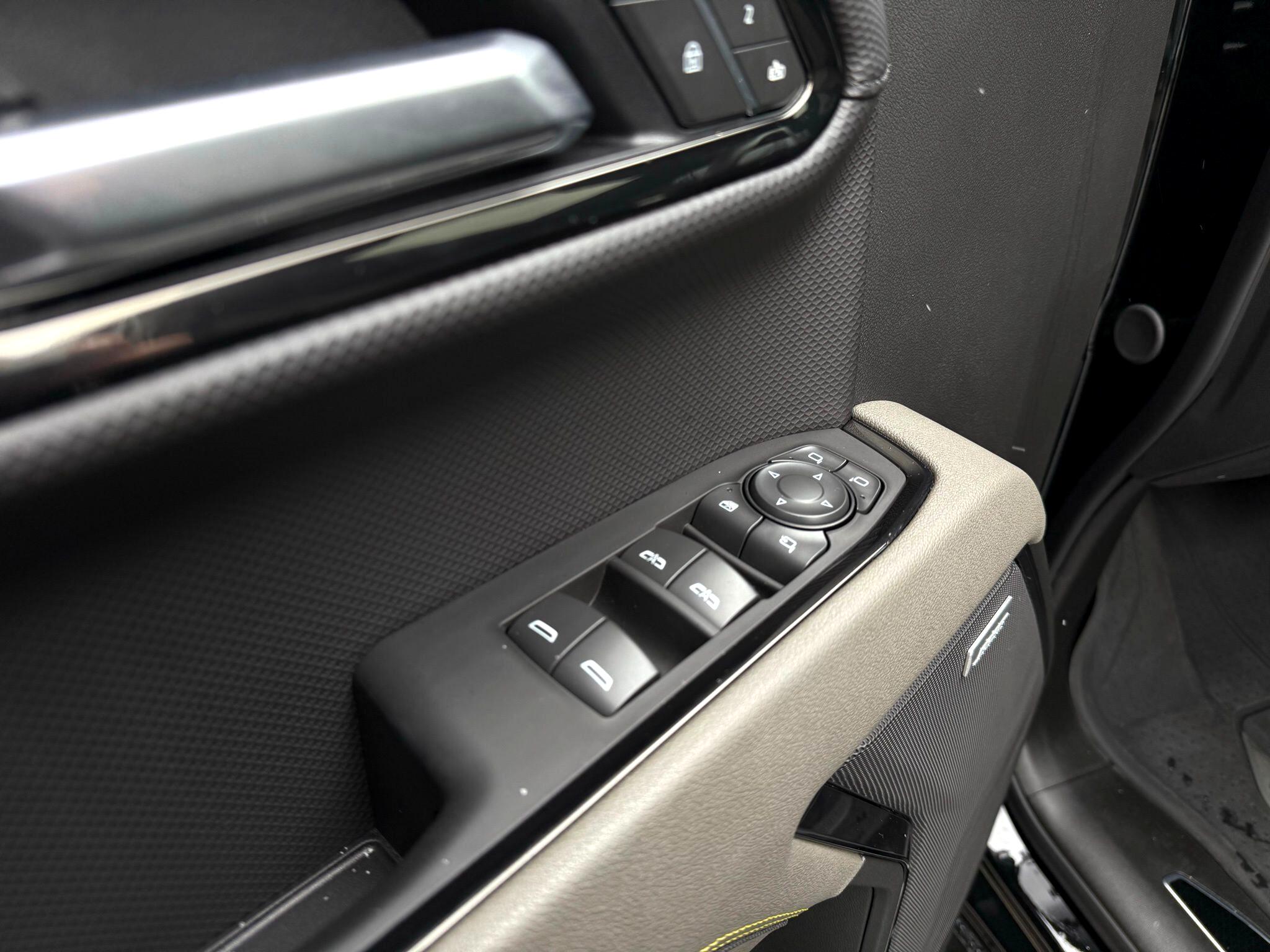 Chevrolet Silverado 1500  2025