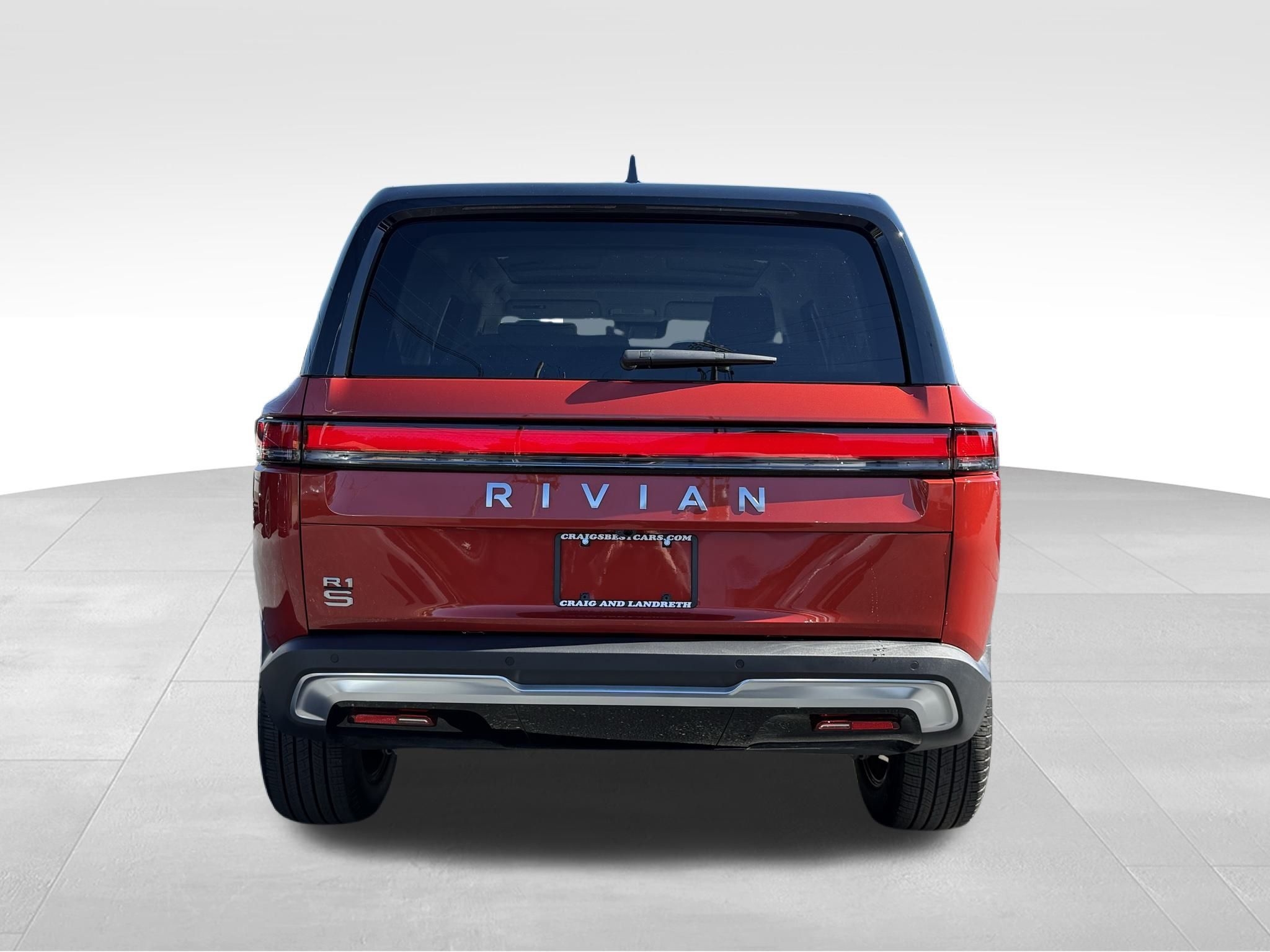 Rivian R1S  2025 Rivian R1S  2025