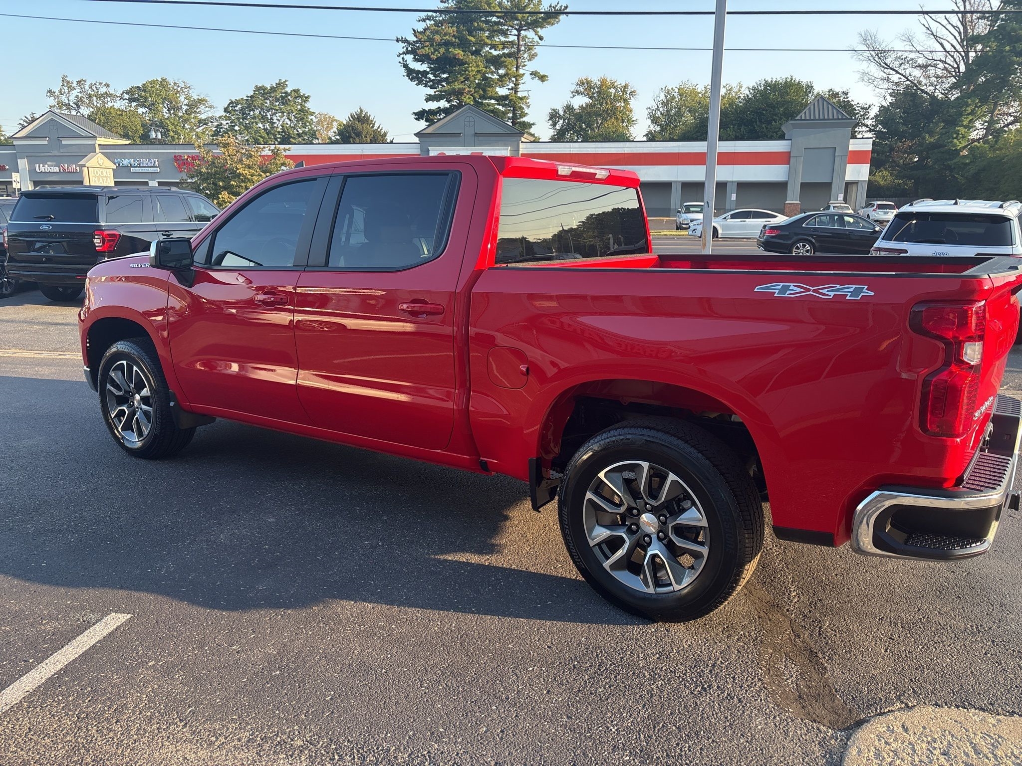 Chevrolet Silverado 1500  2025