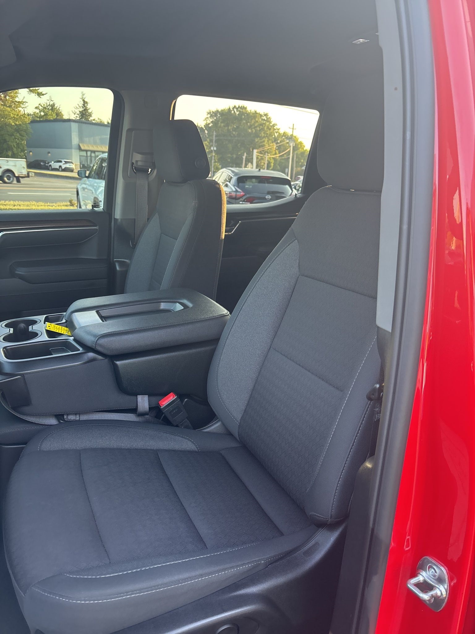 Chevrolet Silverado 1500  2025