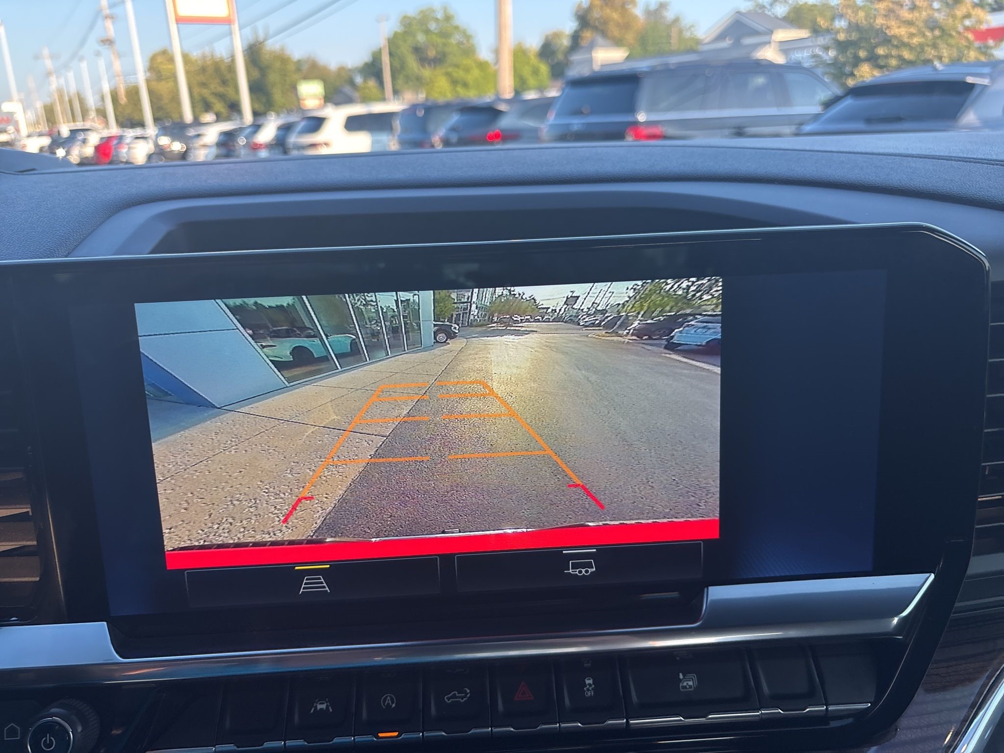 Chevrolet Silverado 1500  2025