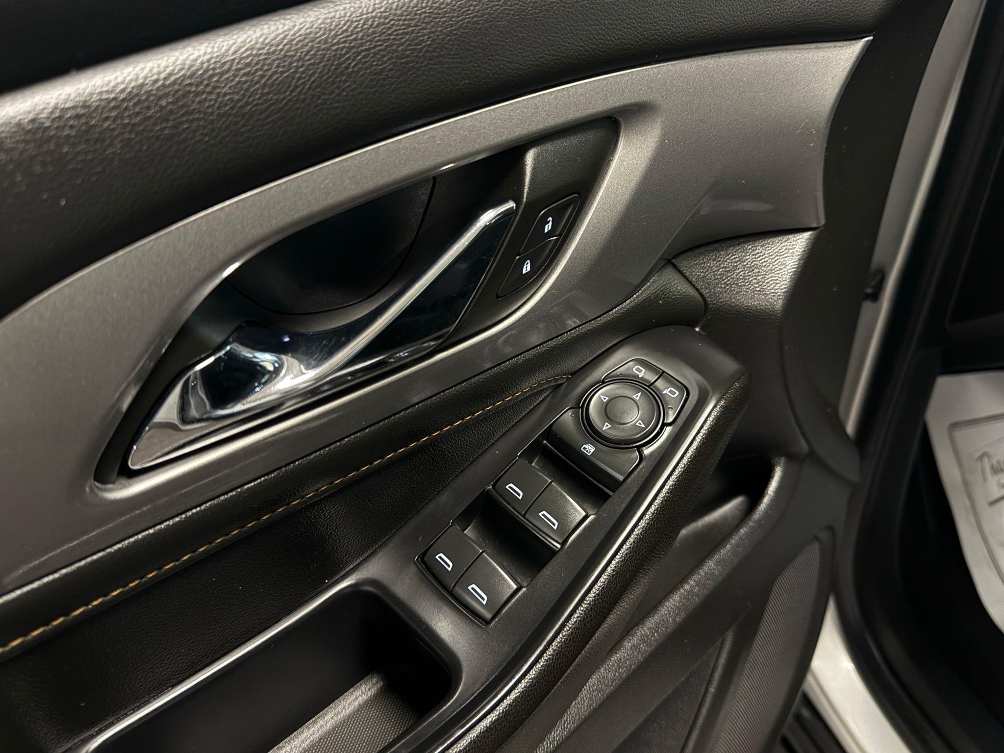 Chevrolet Traverse  2021