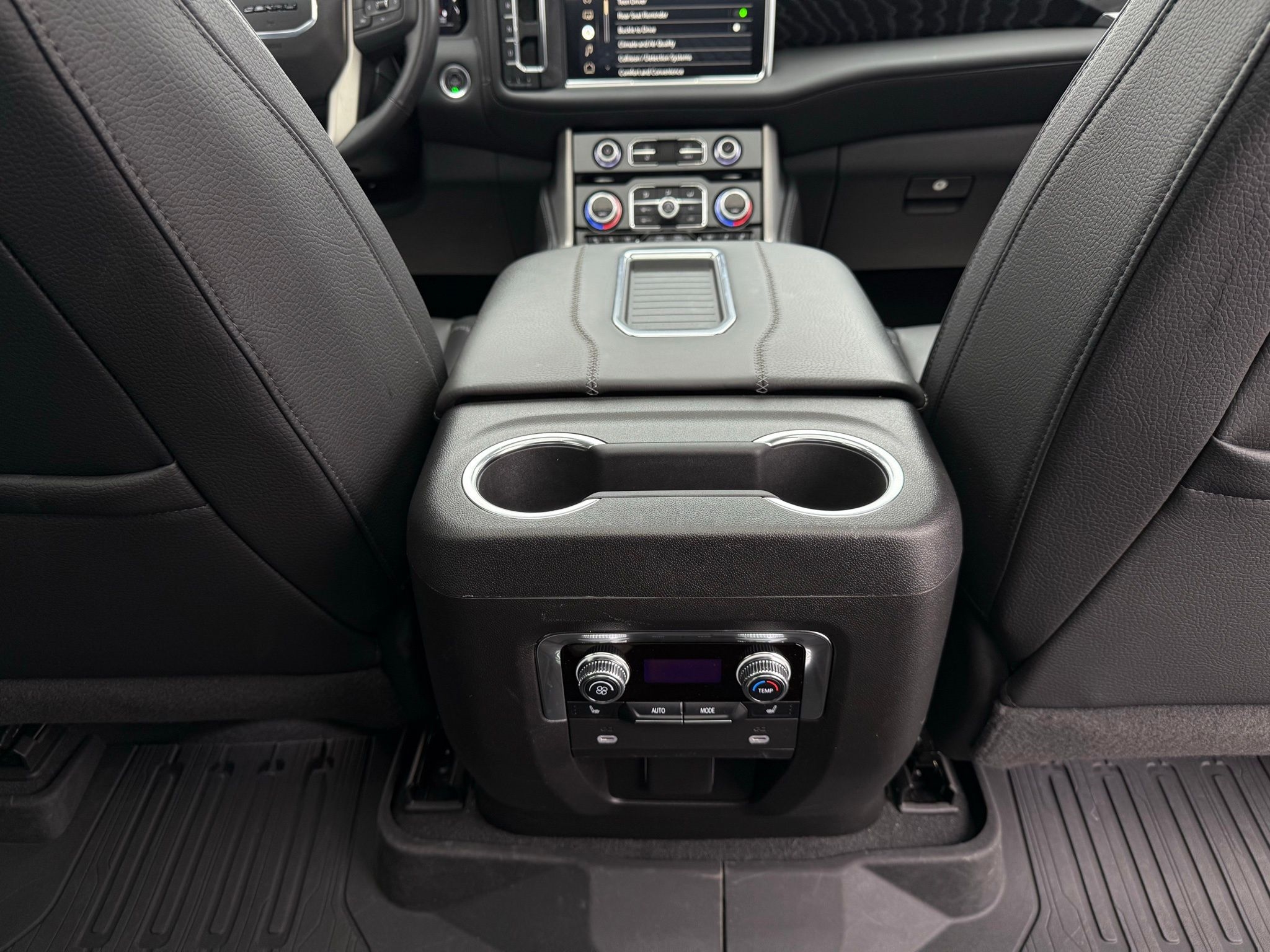 GMC Yukon XL  2022 GMC Yukon XL  2022