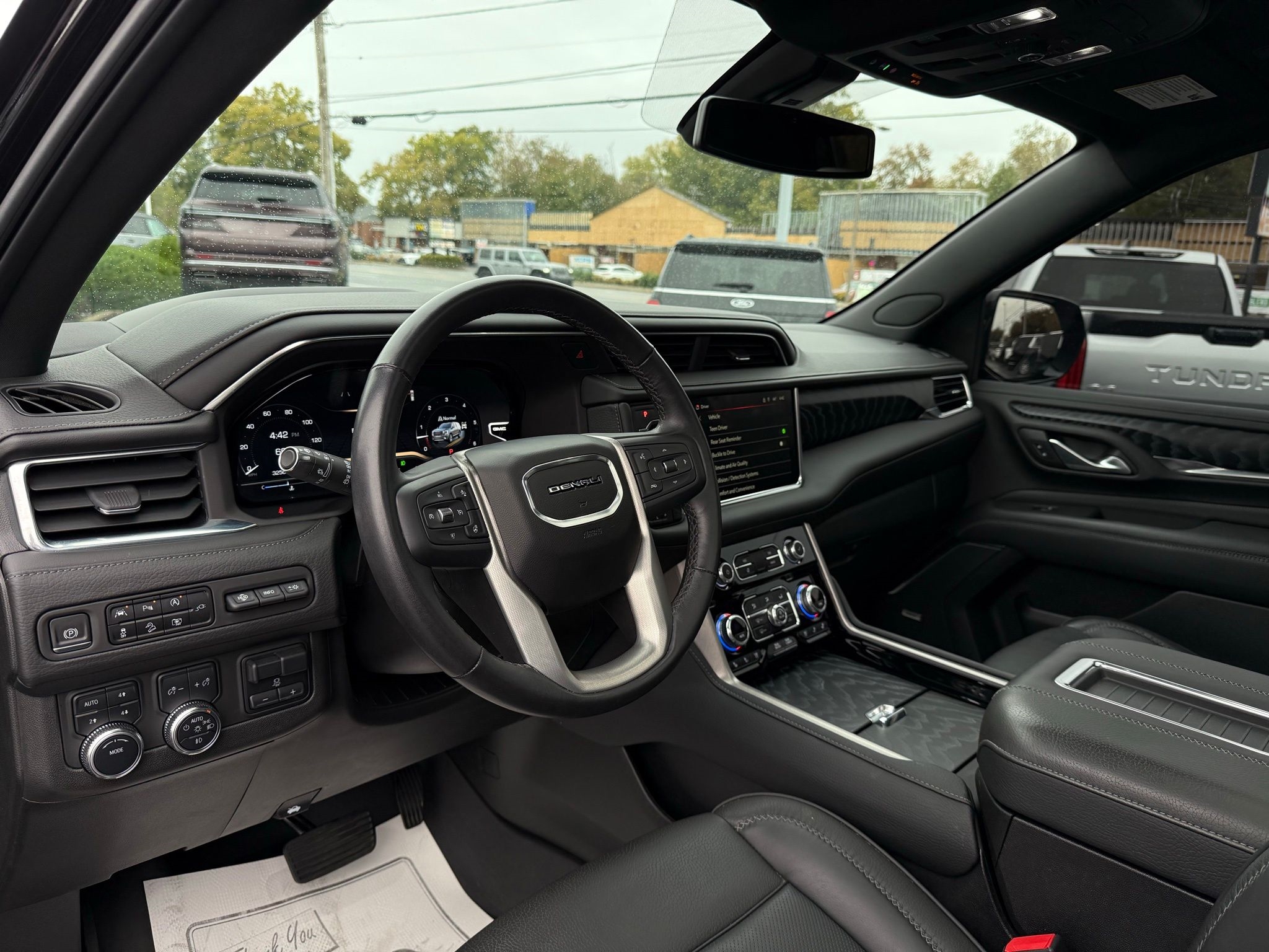 GMC Yukon XL  2022 GMC Yukon XL  2022