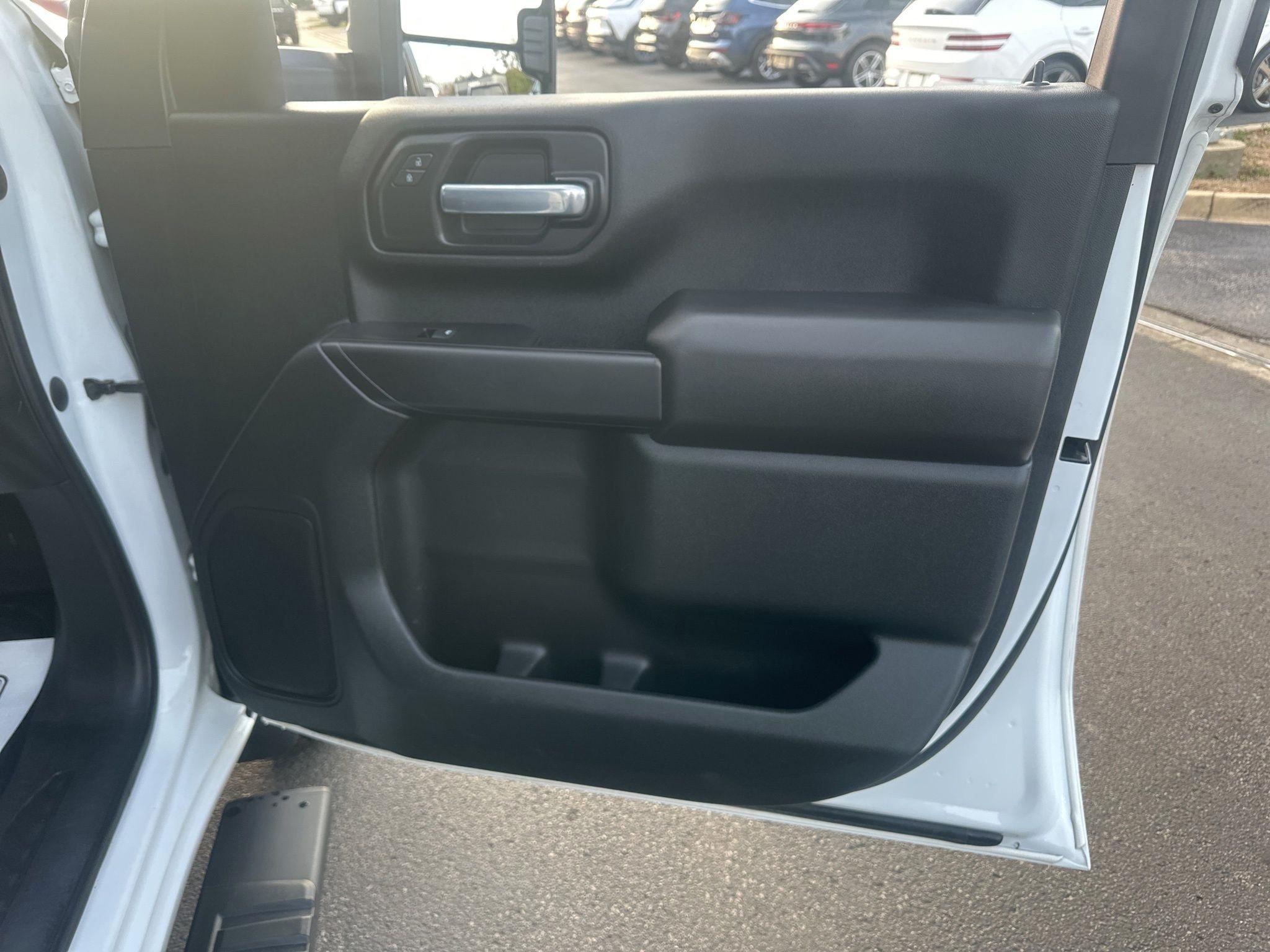 Chevrolet Silverado 2500HD  2021