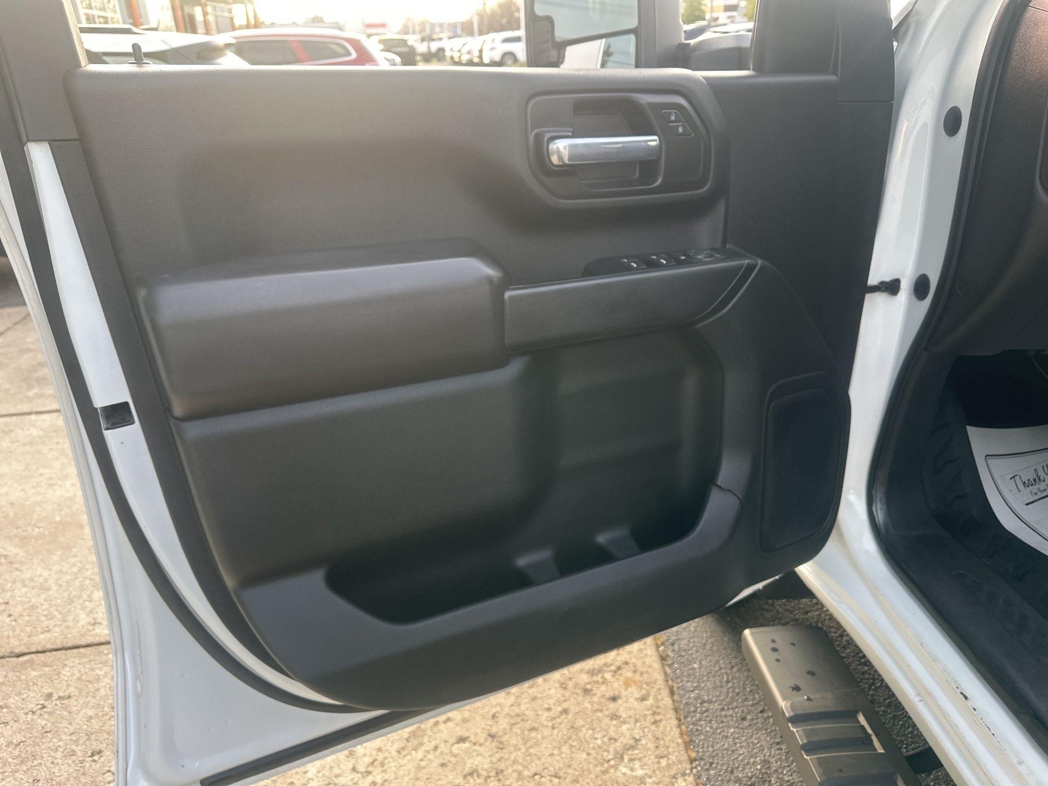 Chevrolet Silverado 2500HD  2021