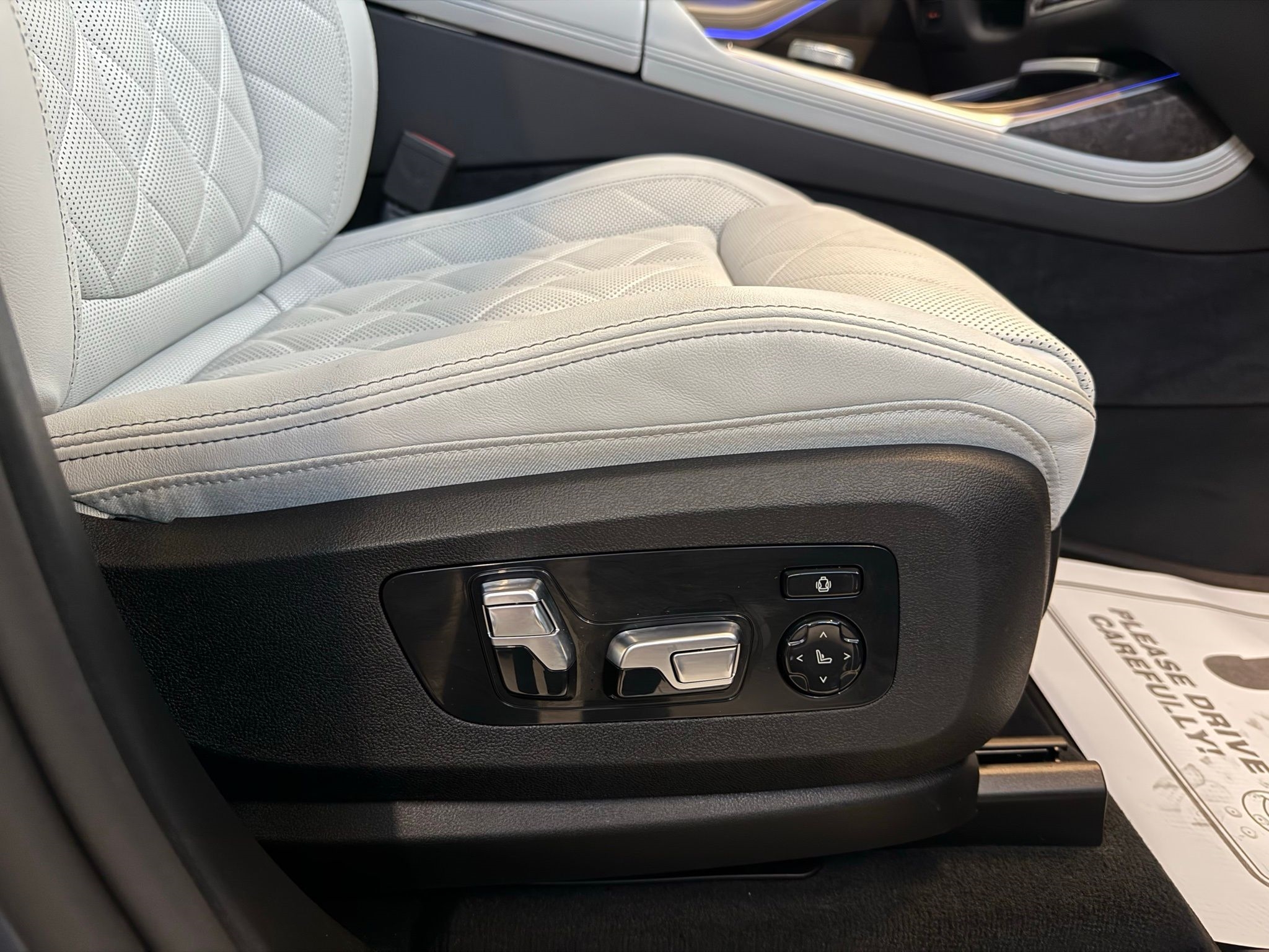BMW X7  2025 BMW X7  2025
