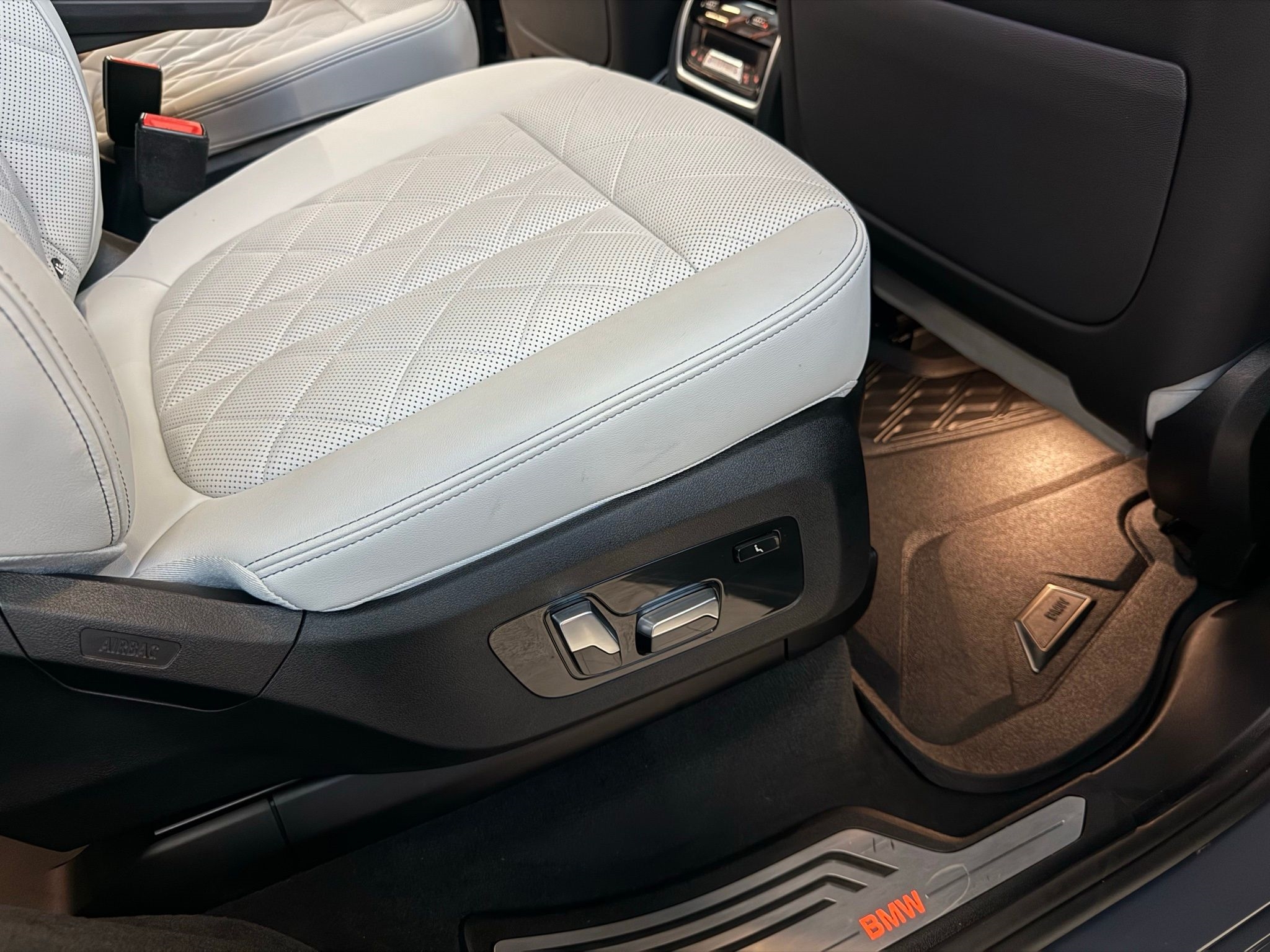 BMW X7  2025 BMW X7  2025