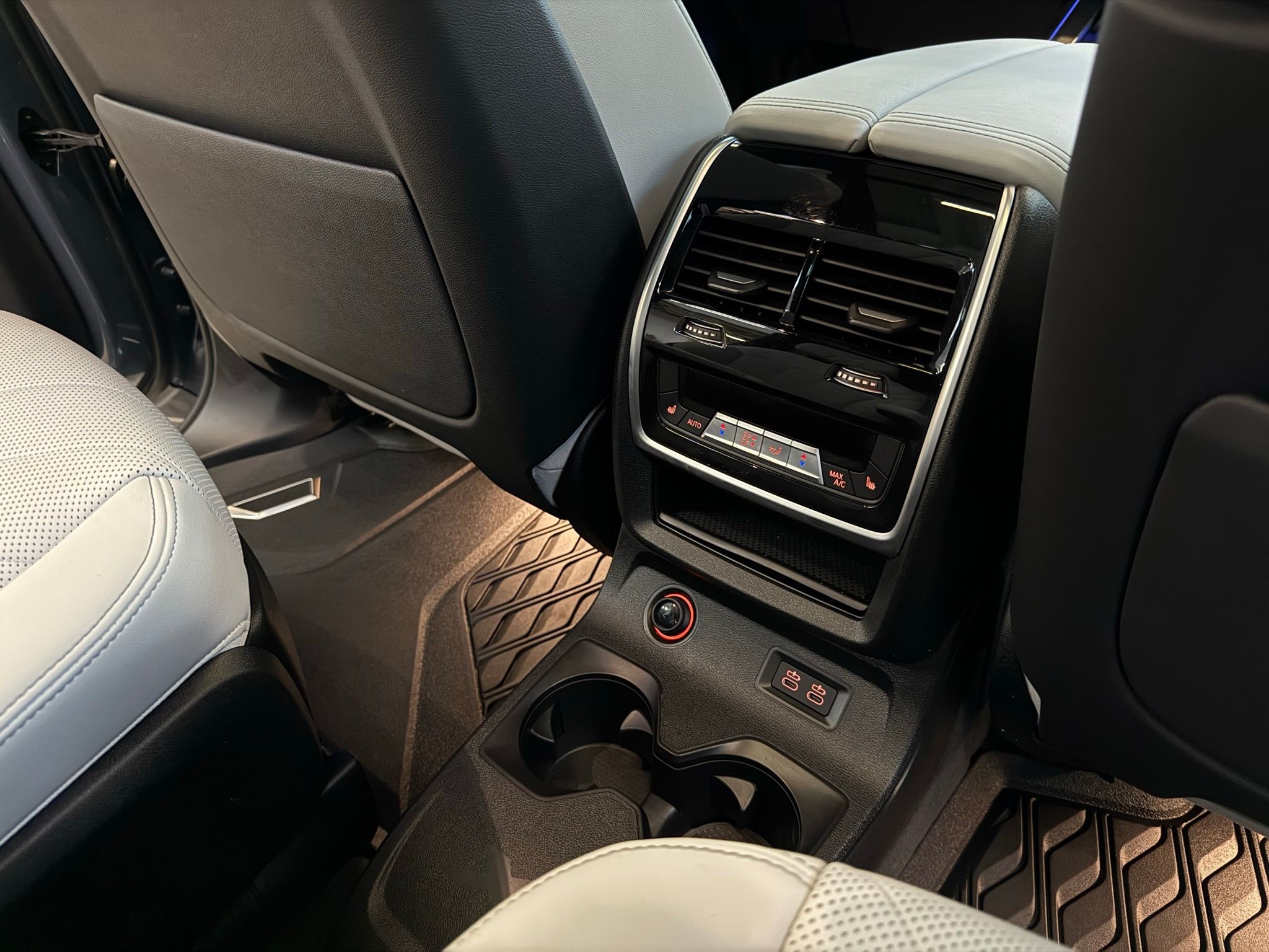 BMW X7  2025 BMW X7  2025