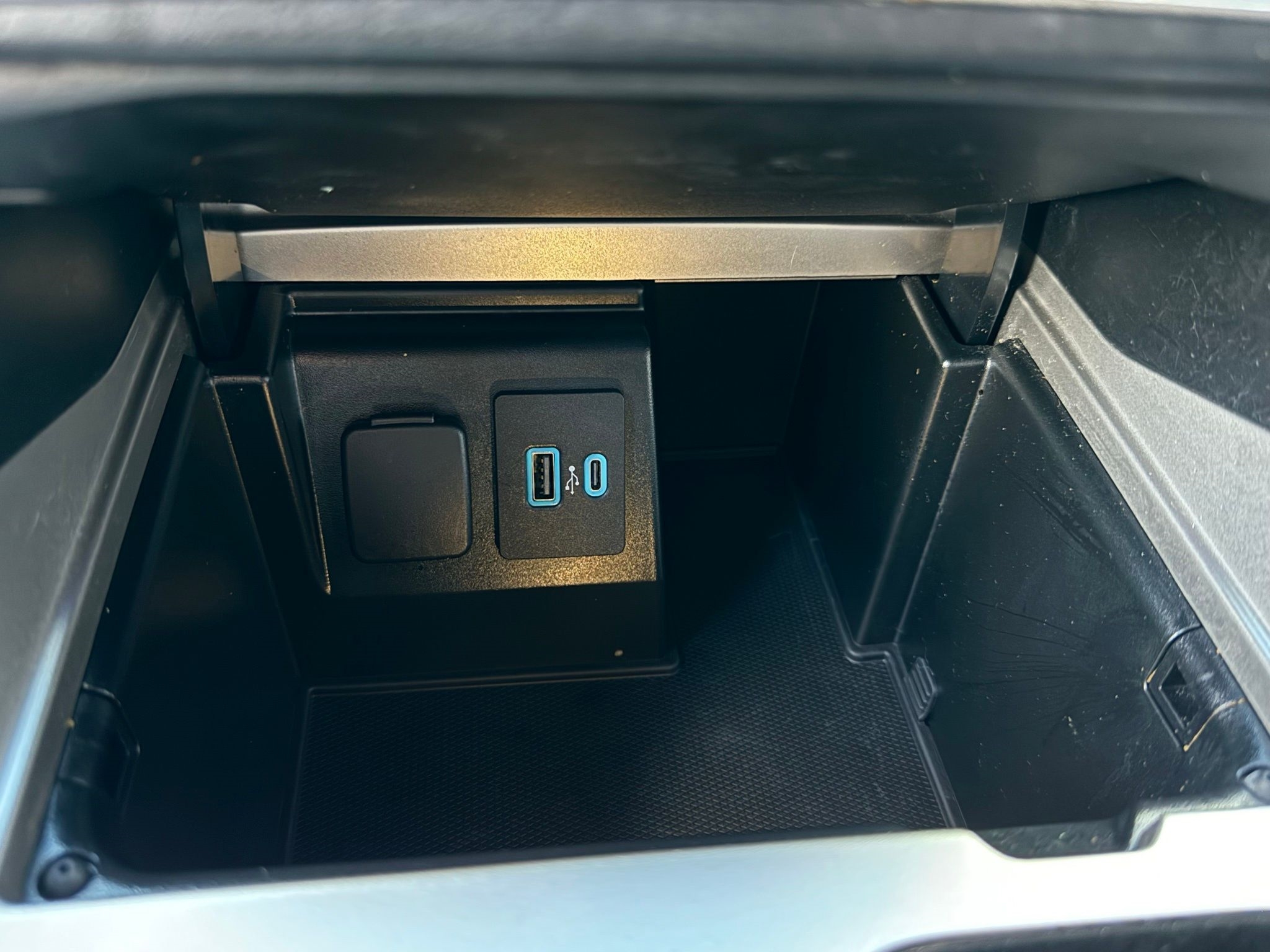 Ford Explorer  2020 Ford Explorer  2020