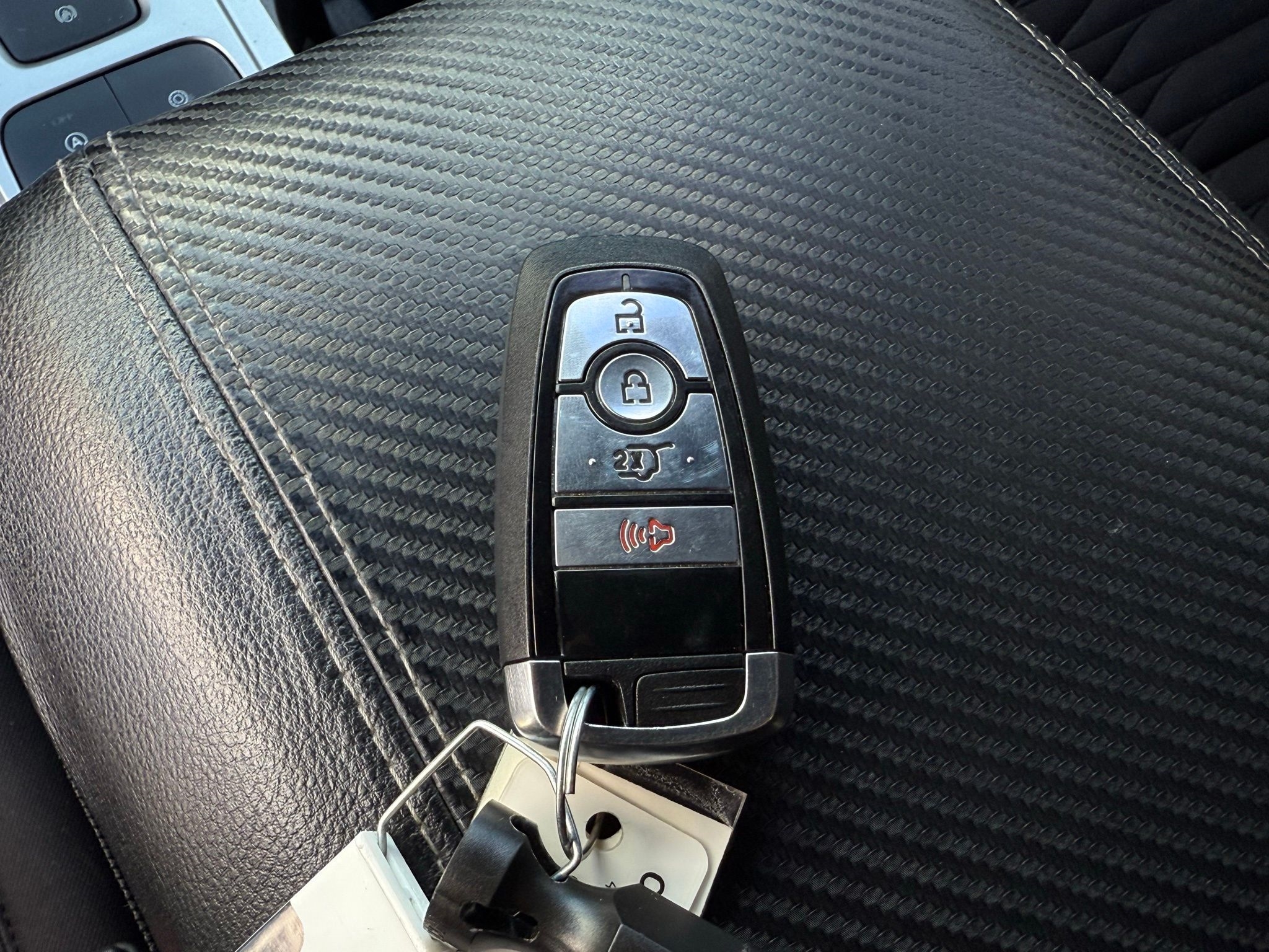 Ford Explorer  2020 Ford Explorer  2020