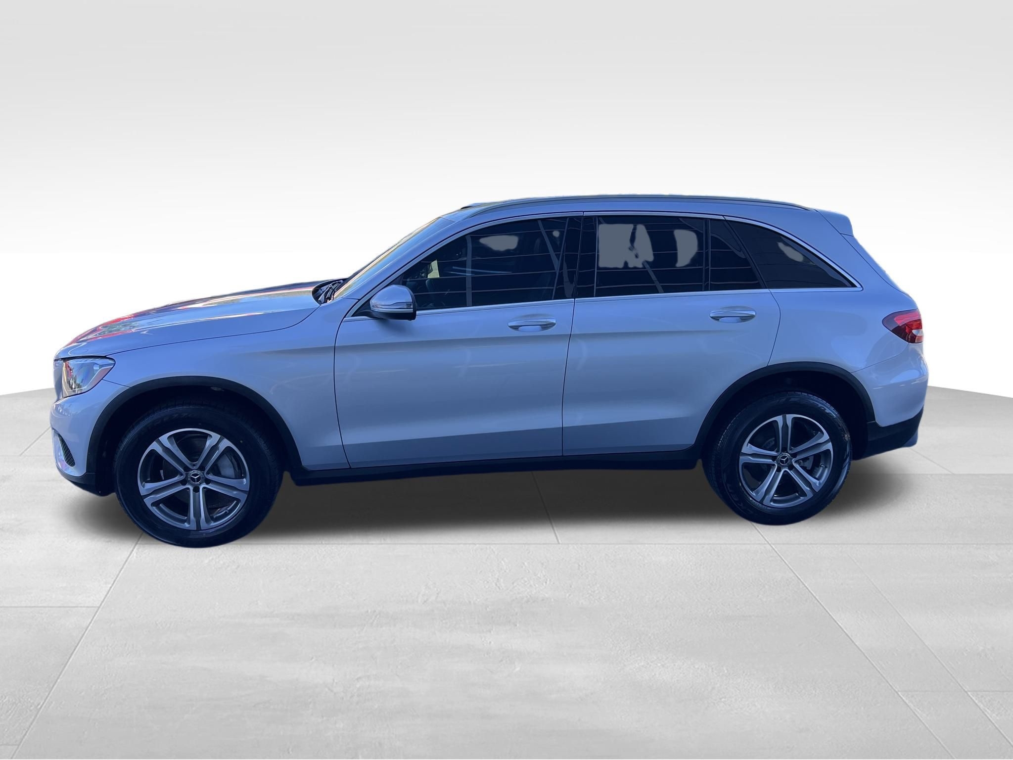Mercedes-Benz GLC  2018 Mercedes-Benz GLC  2018