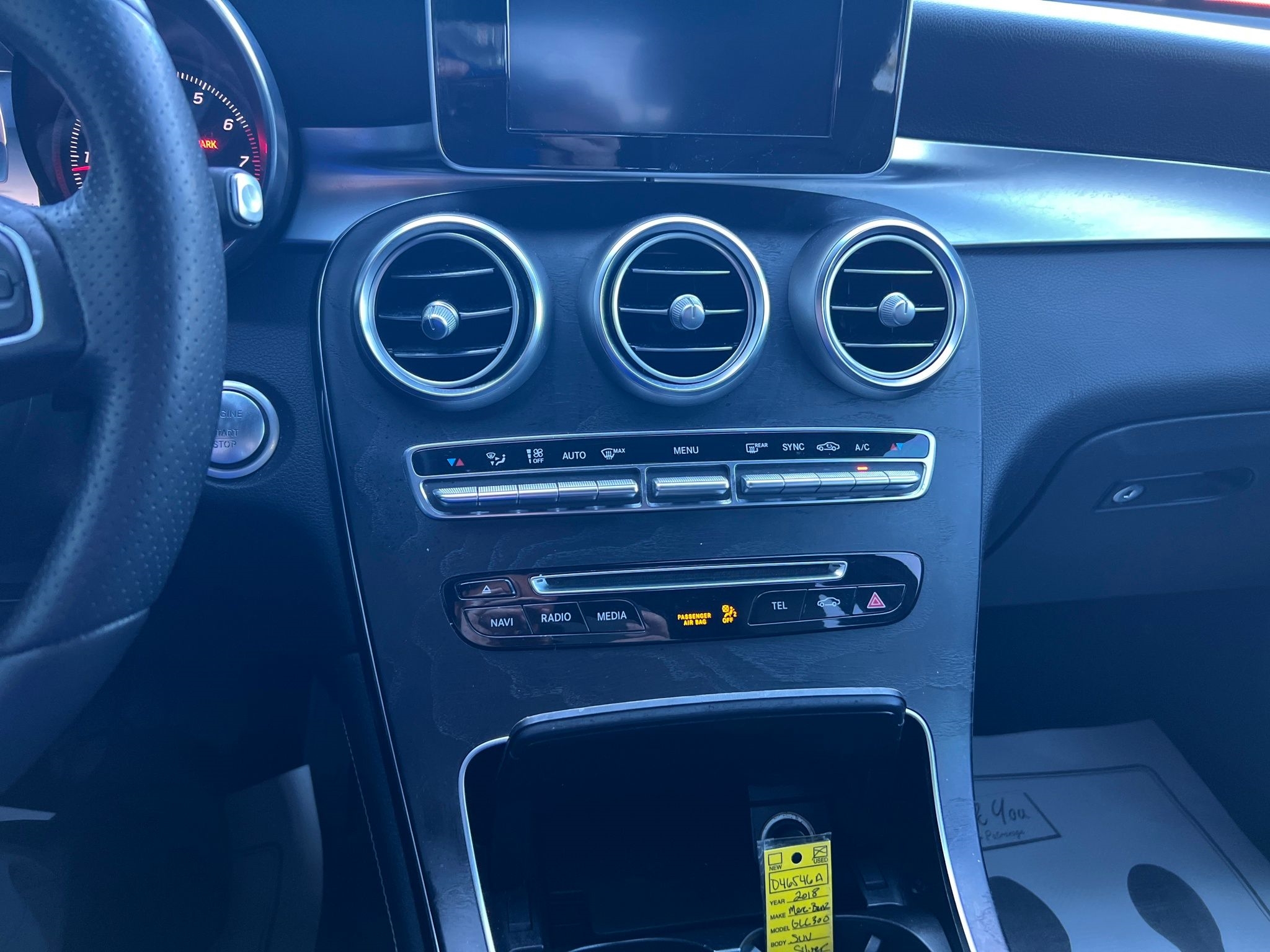 Mercedes-Benz GLC  2018 Mercedes-Benz GLC  2018