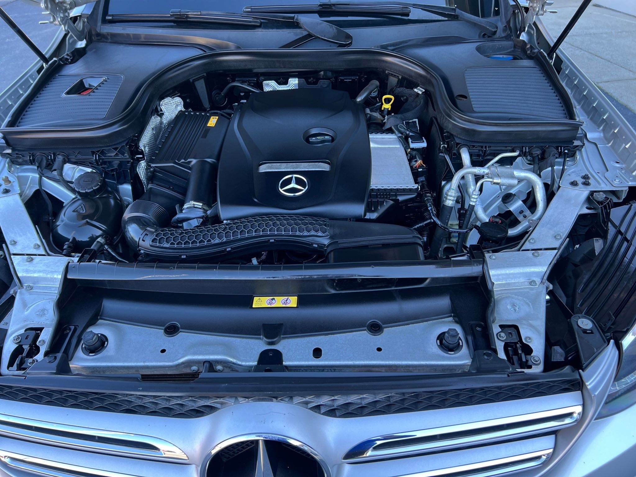 Mercedes-Benz GLC  2018 Mercedes-Benz GLC  2018