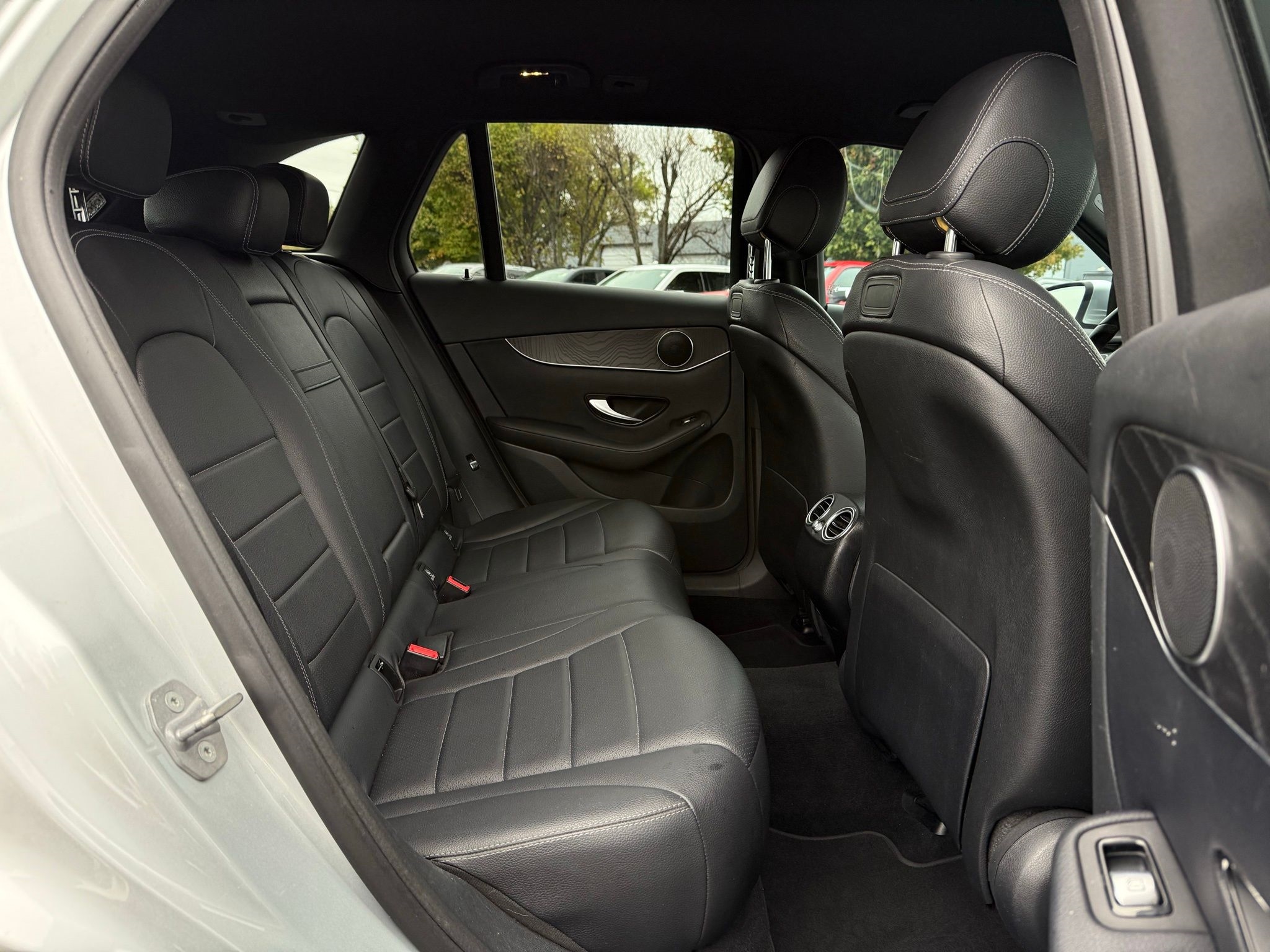 Mercedes-Benz GLC  2018 Mercedes-Benz GLC  2018