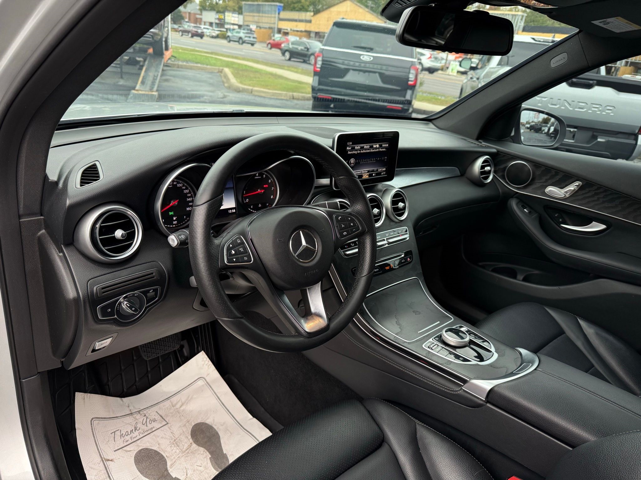 Mercedes-Benz GLC  2018 Mercedes-Benz GLC  2018