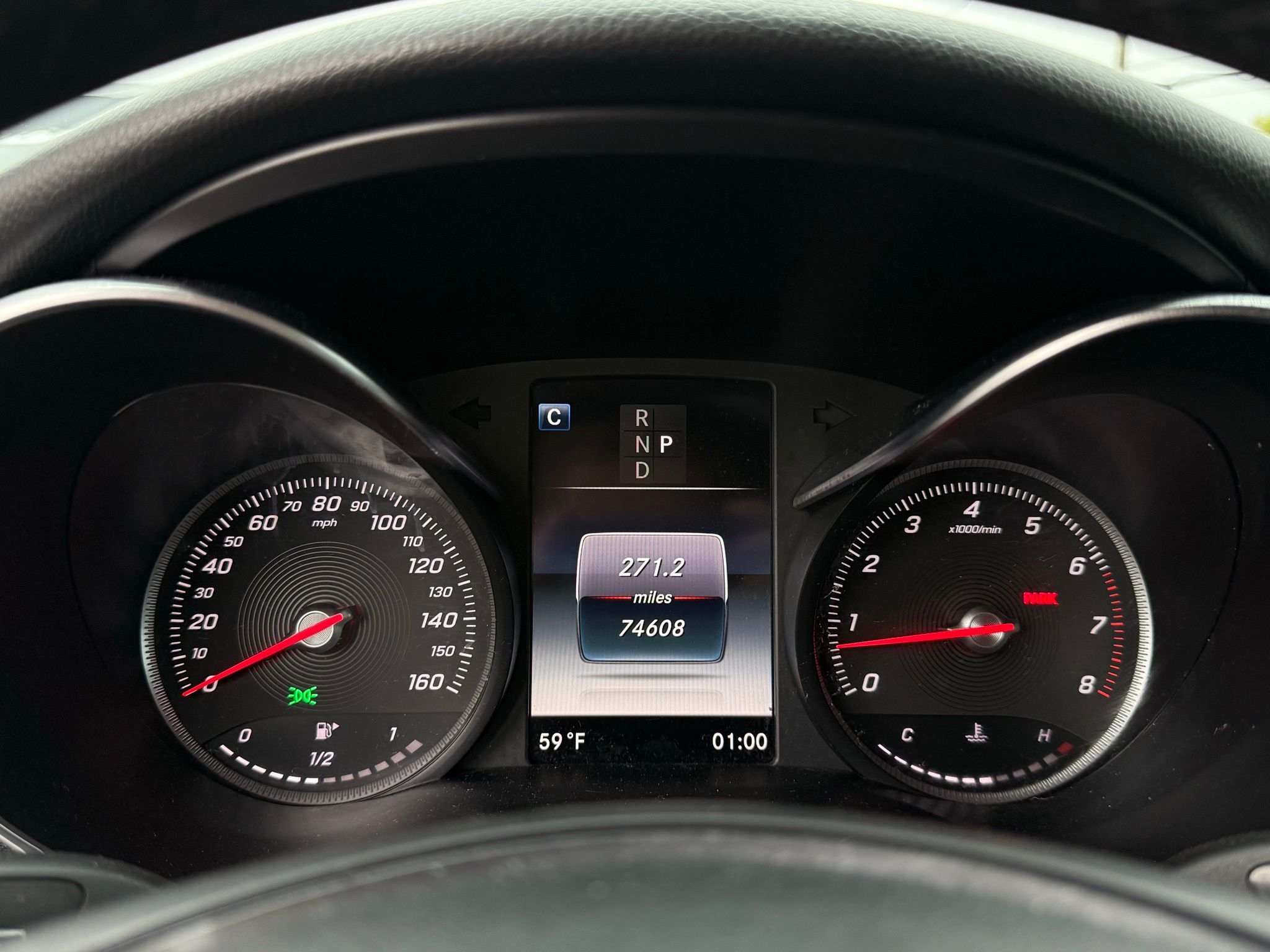 Mercedes-Benz GLC  2018 Mercedes-Benz GLC  2018