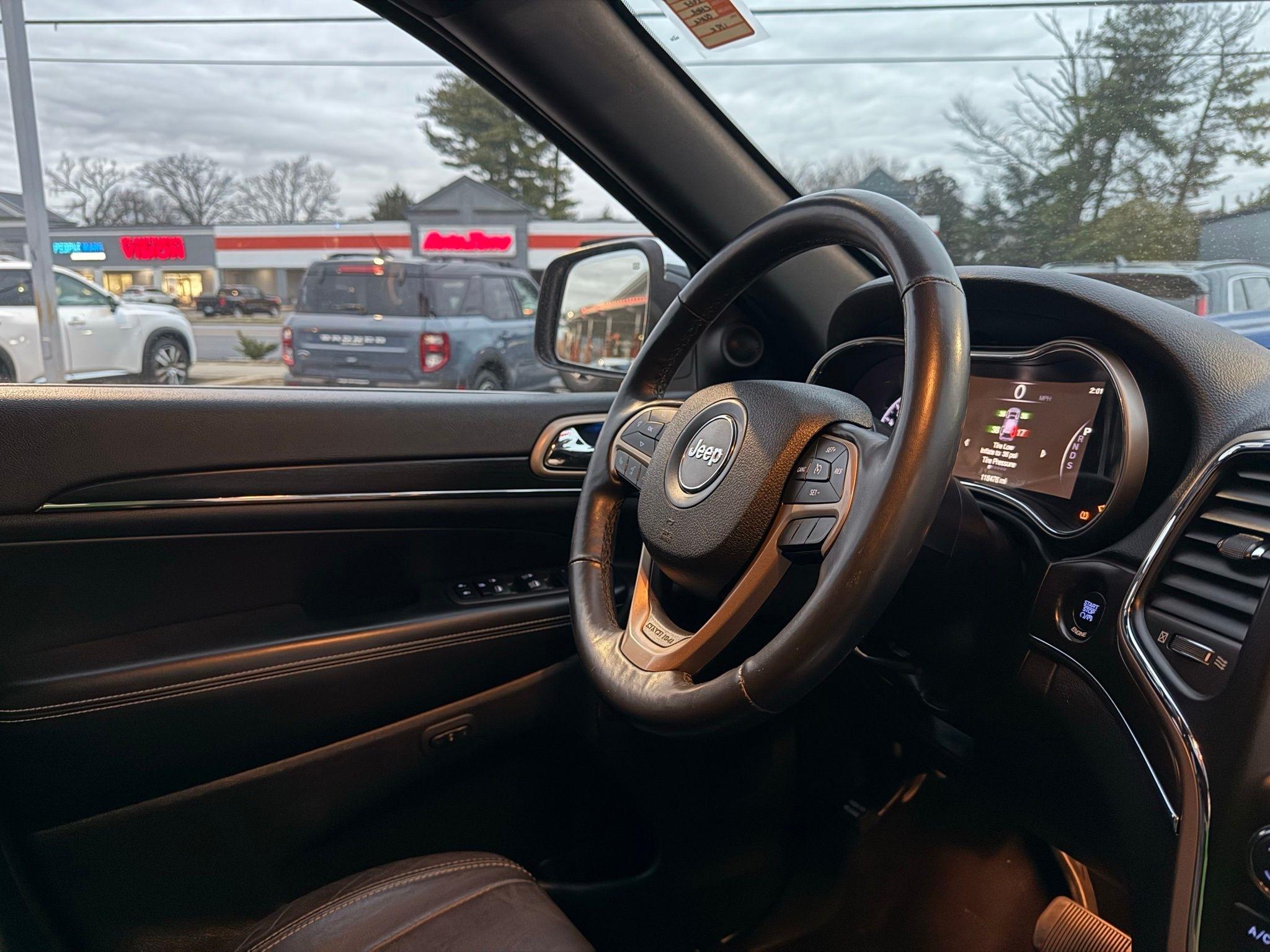 Jeep Grand Cherokee  2015