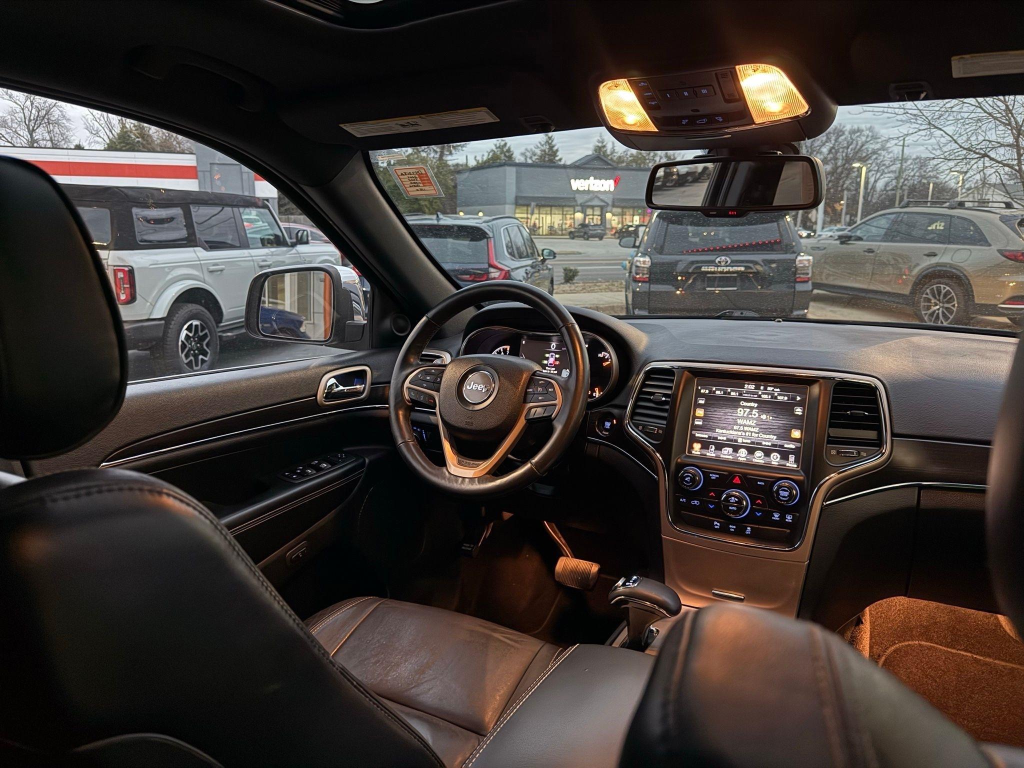 Jeep Grand Cherokee  2015