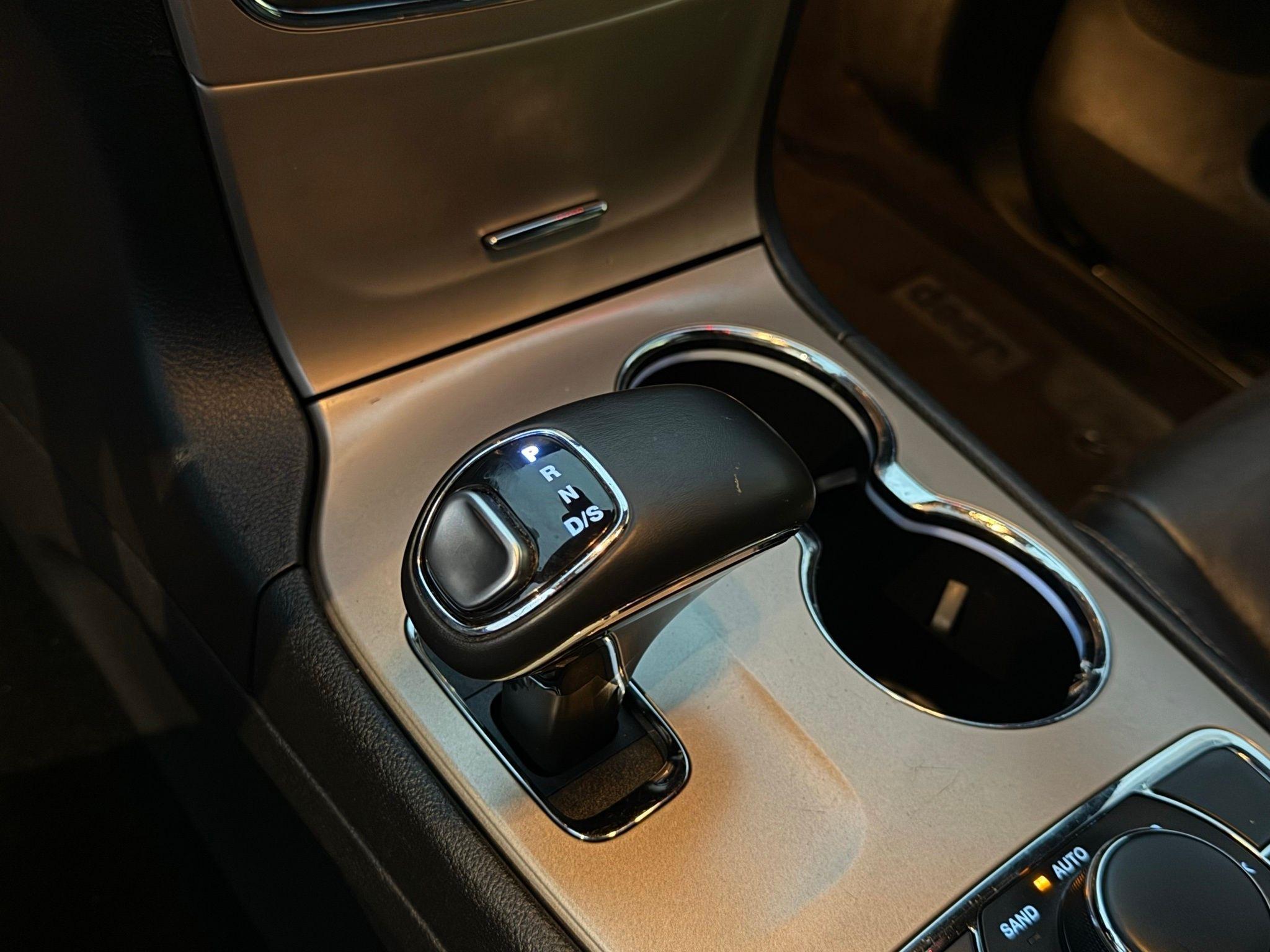 Jeep Grand Cherokee  2015