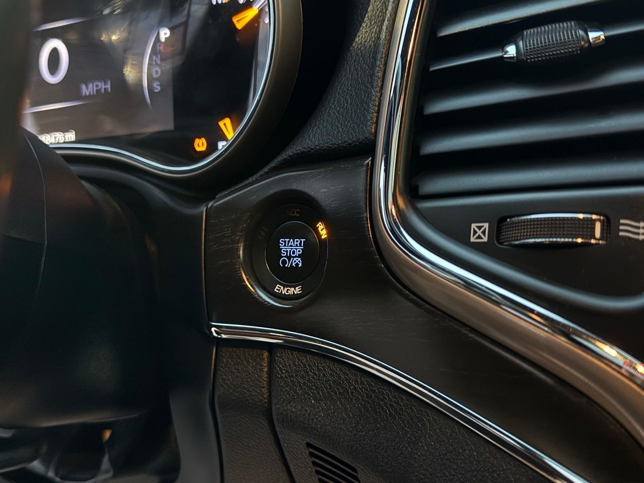 Jeep Grand Cherokee  2015