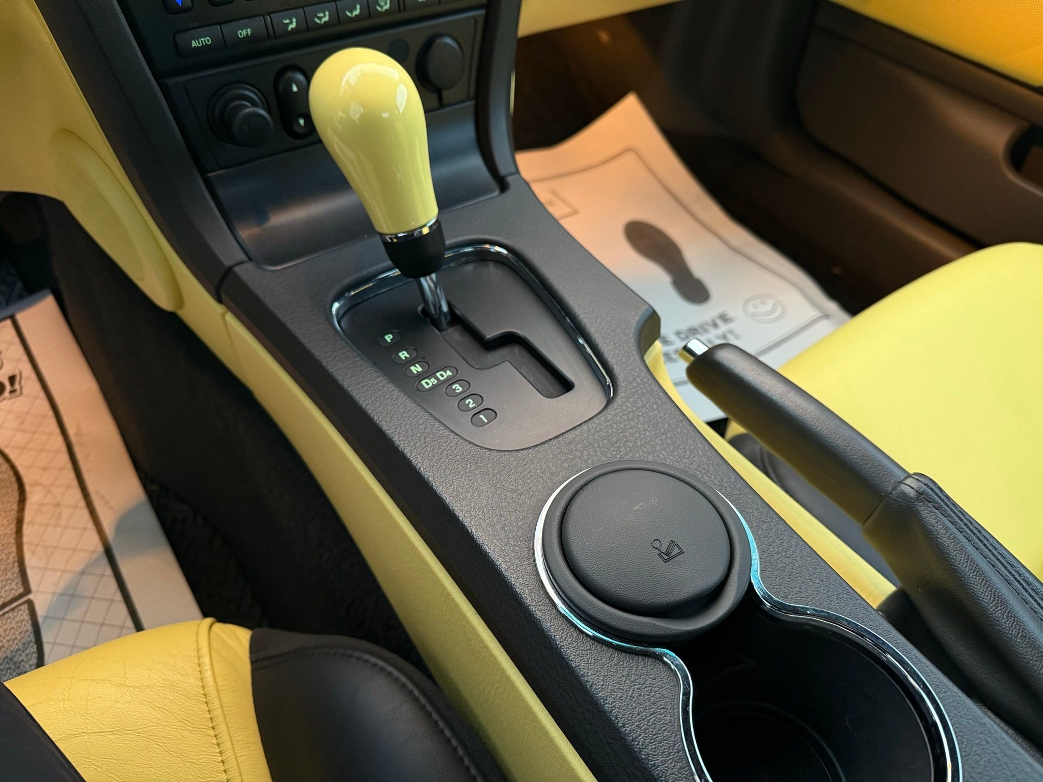 Ford Thunderbird  2002