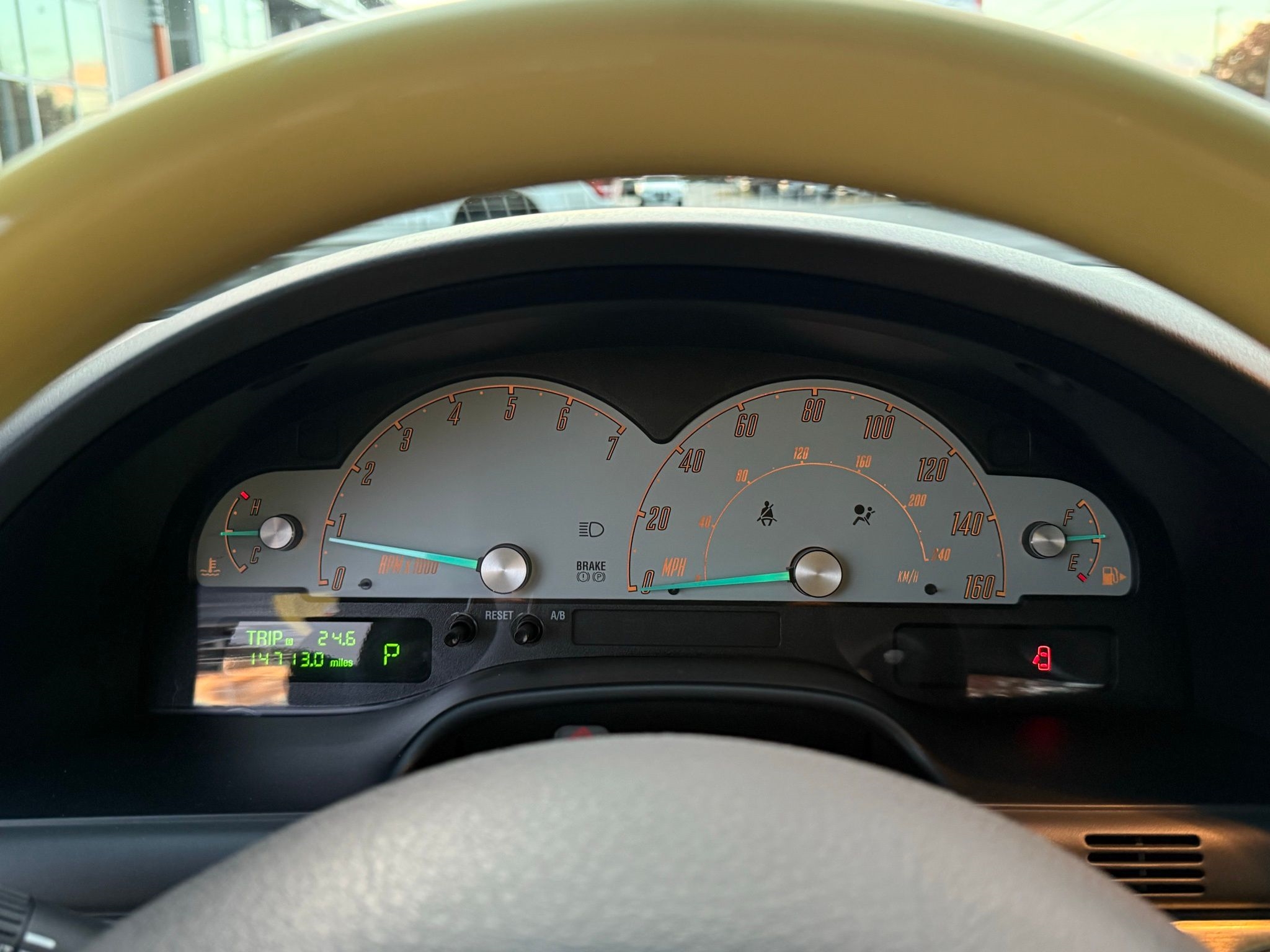 Ford Thunderbird  2002