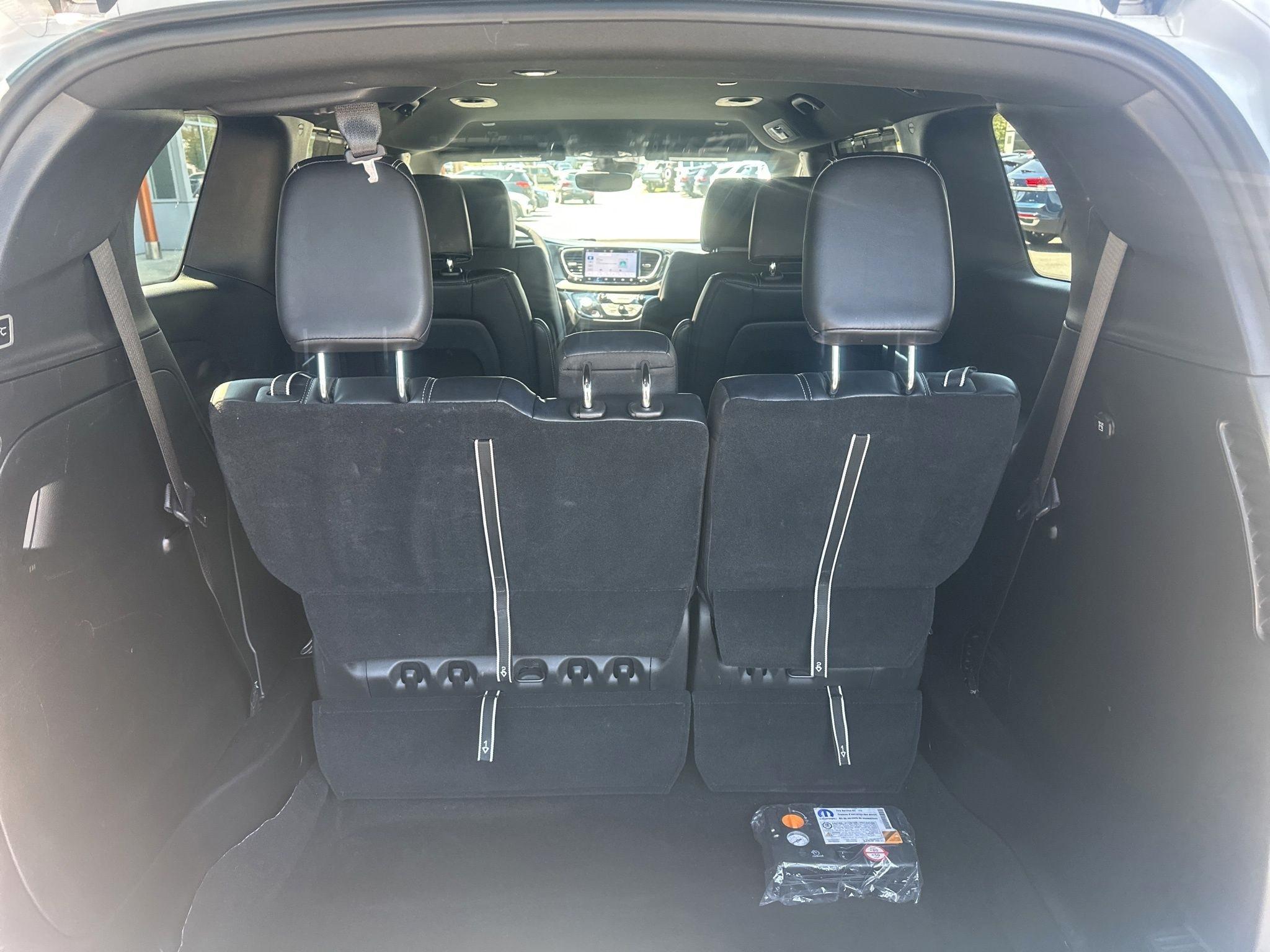 Chrysler Pacifica  2025