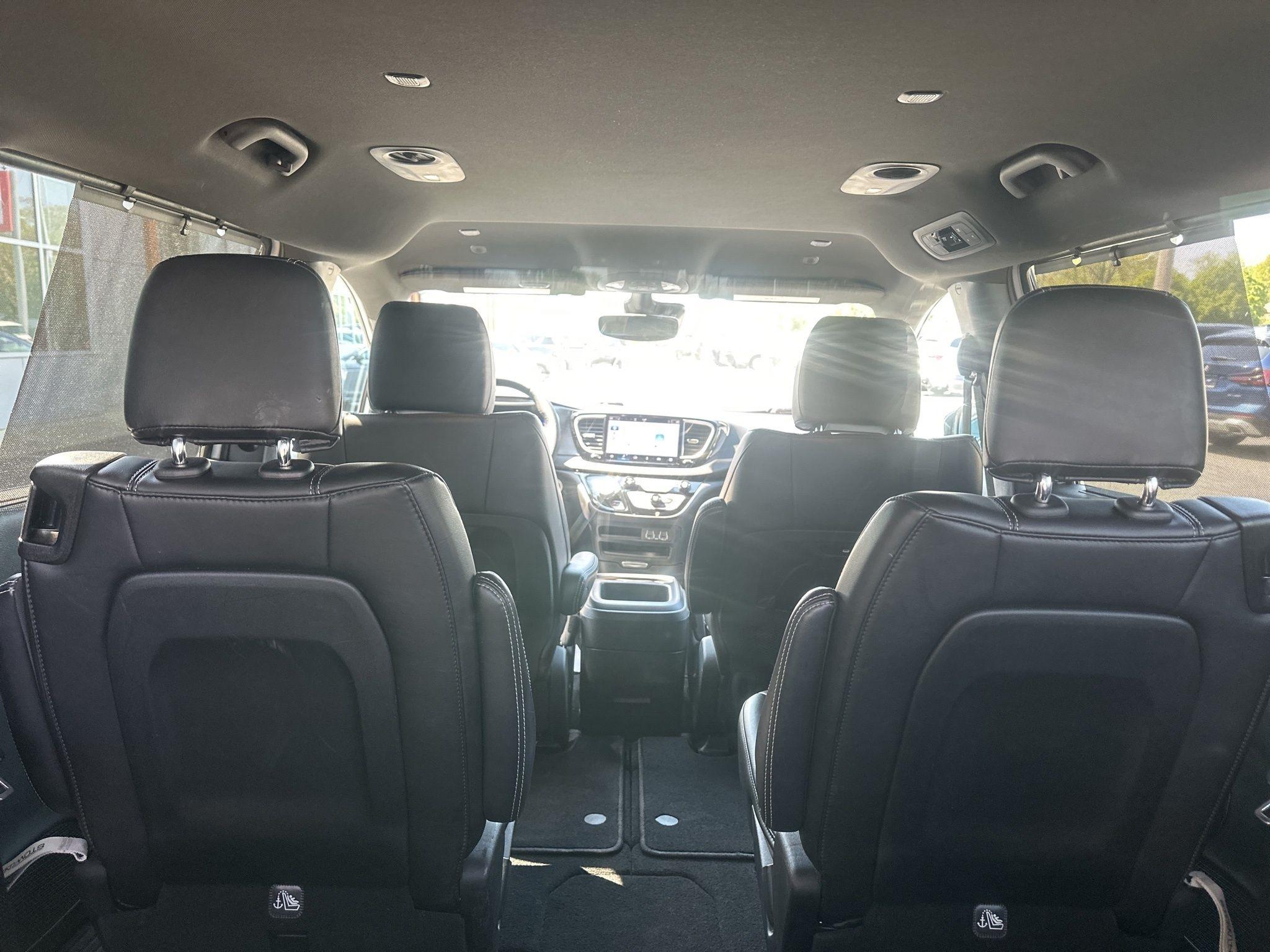 Chrysler Pacifica  2025