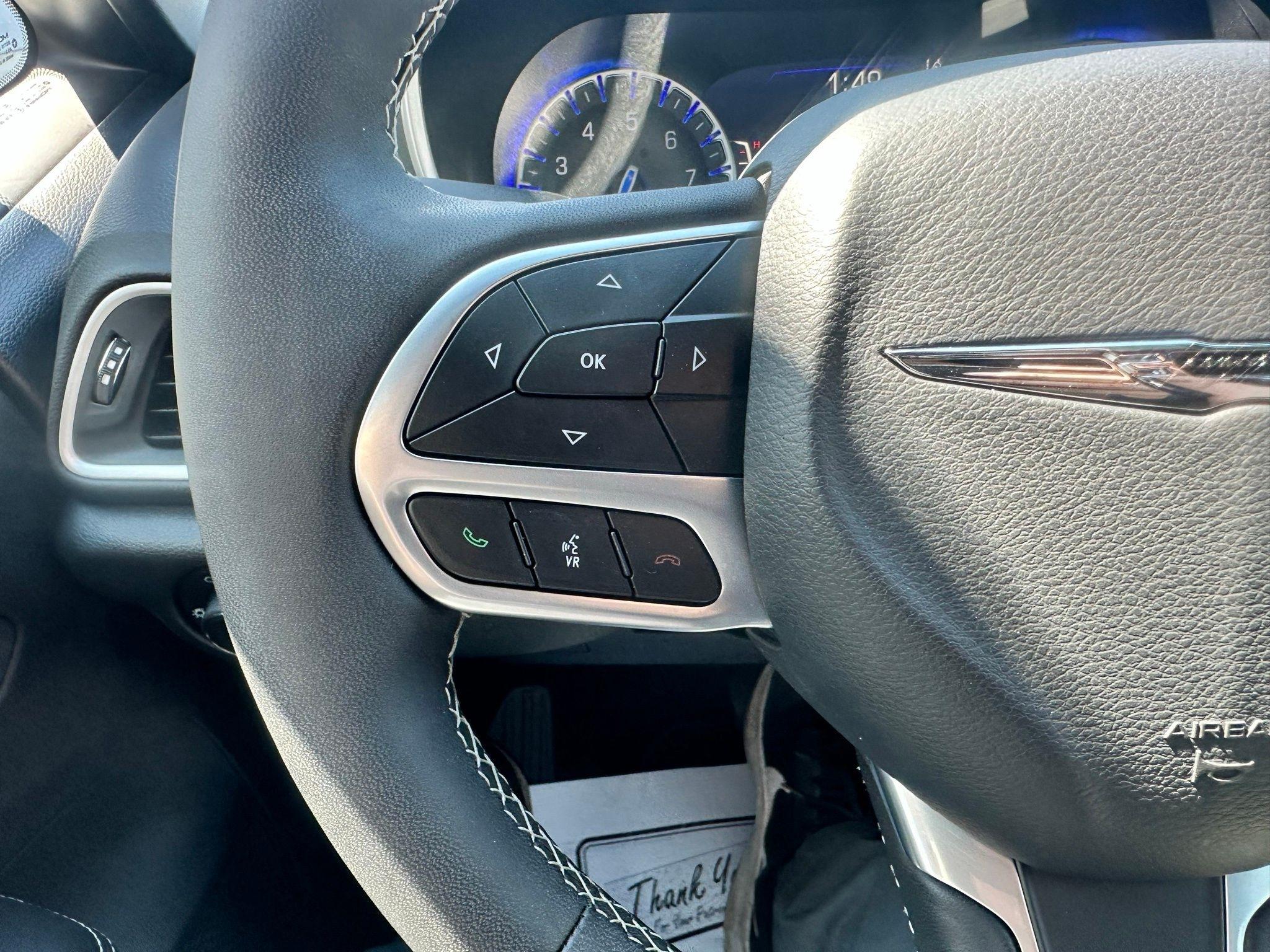 Chrysler Pacifica  2025